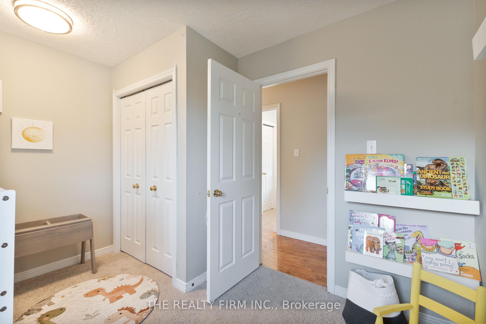 Photo 27 of 512 Riverview Drive, Strathroy-Caradoc, NE — HOMEH