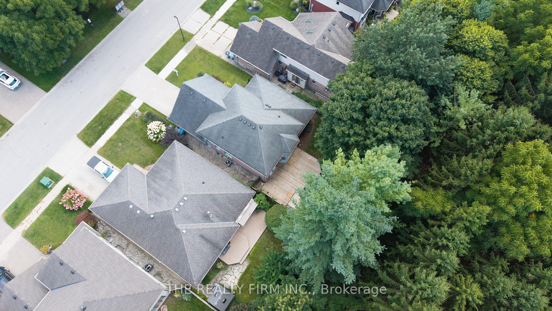Photo 43 of 512 Riverview Drive, Strathroy-Caradoc, NE — HOMEH