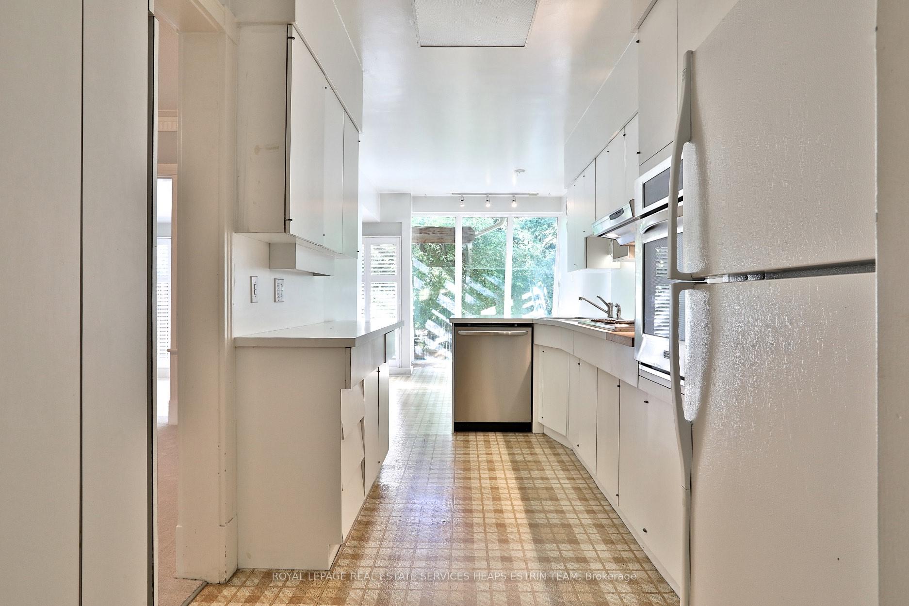 Photo 7 of 7 Burnham Road, Toronto, Leaside — HOMEH