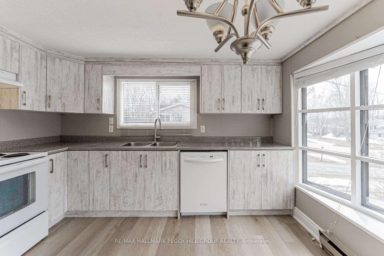 Photo 5 of 20 Sarna Drive, Tiny, Rural Tiny — HOMEH
