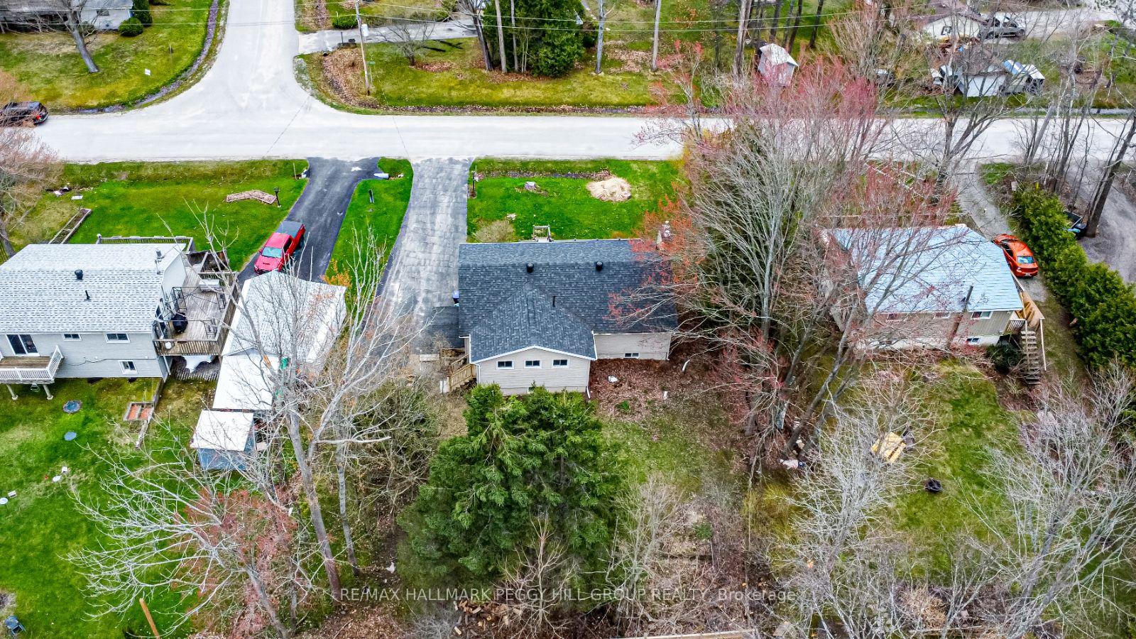 Photo 18 of 20 Sarna Drive, Tiny, Rural Tiny — HOMEH