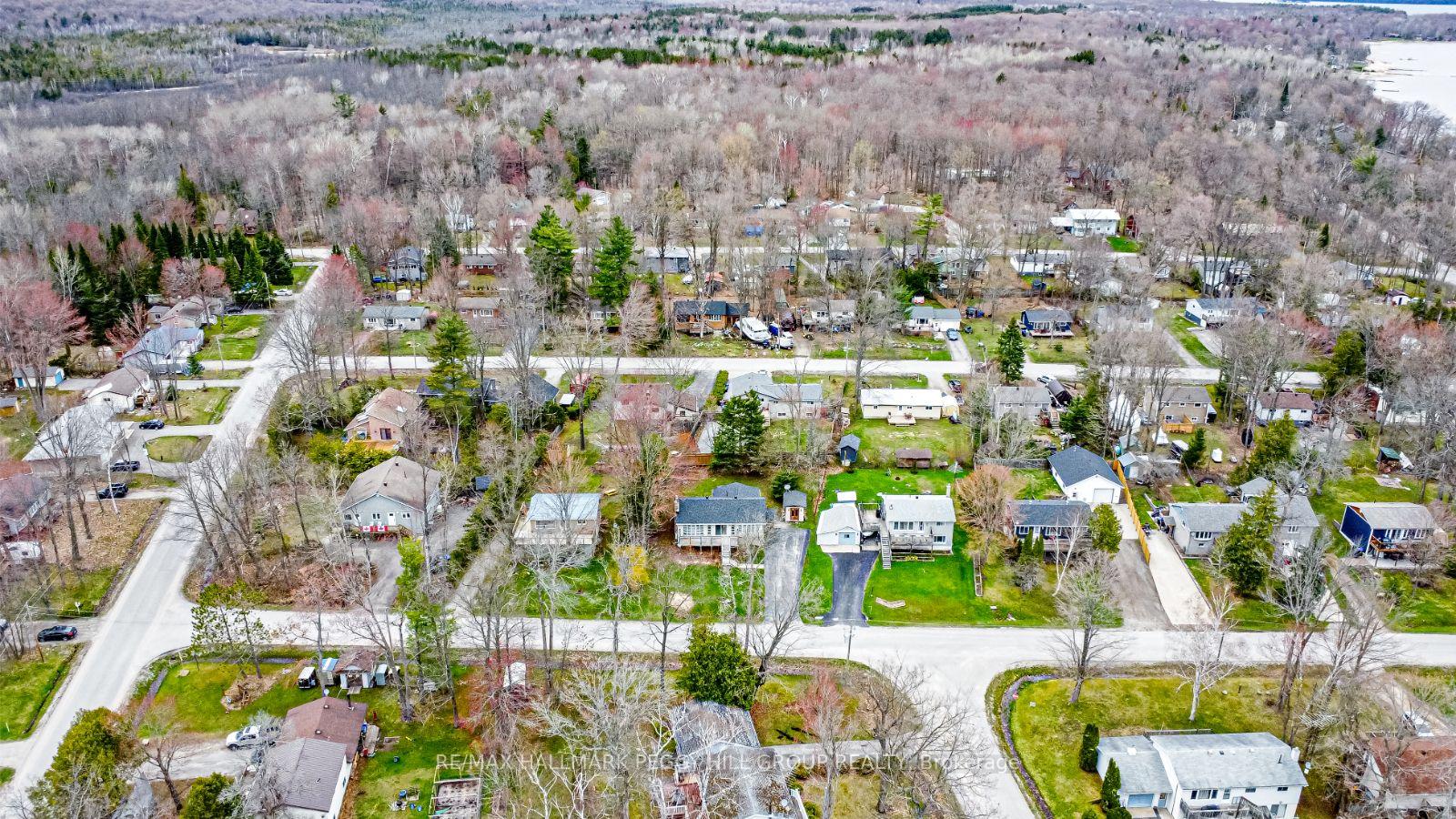 Photo 19 of 20 Sarna Drive, Tiny, Rural Tiny — HOMEH