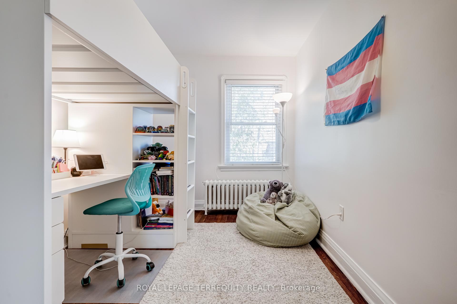 Photo 24 of 44 Thursfield Crescent, Toronto, Leaside — HOMEH