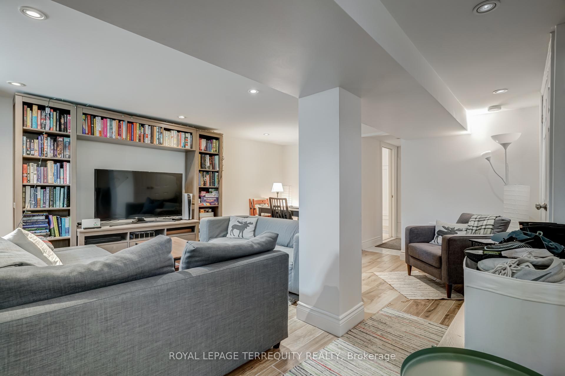 Photo 30 of 44 Thursfield Crescent, Toronto, Leaside — HOMEH