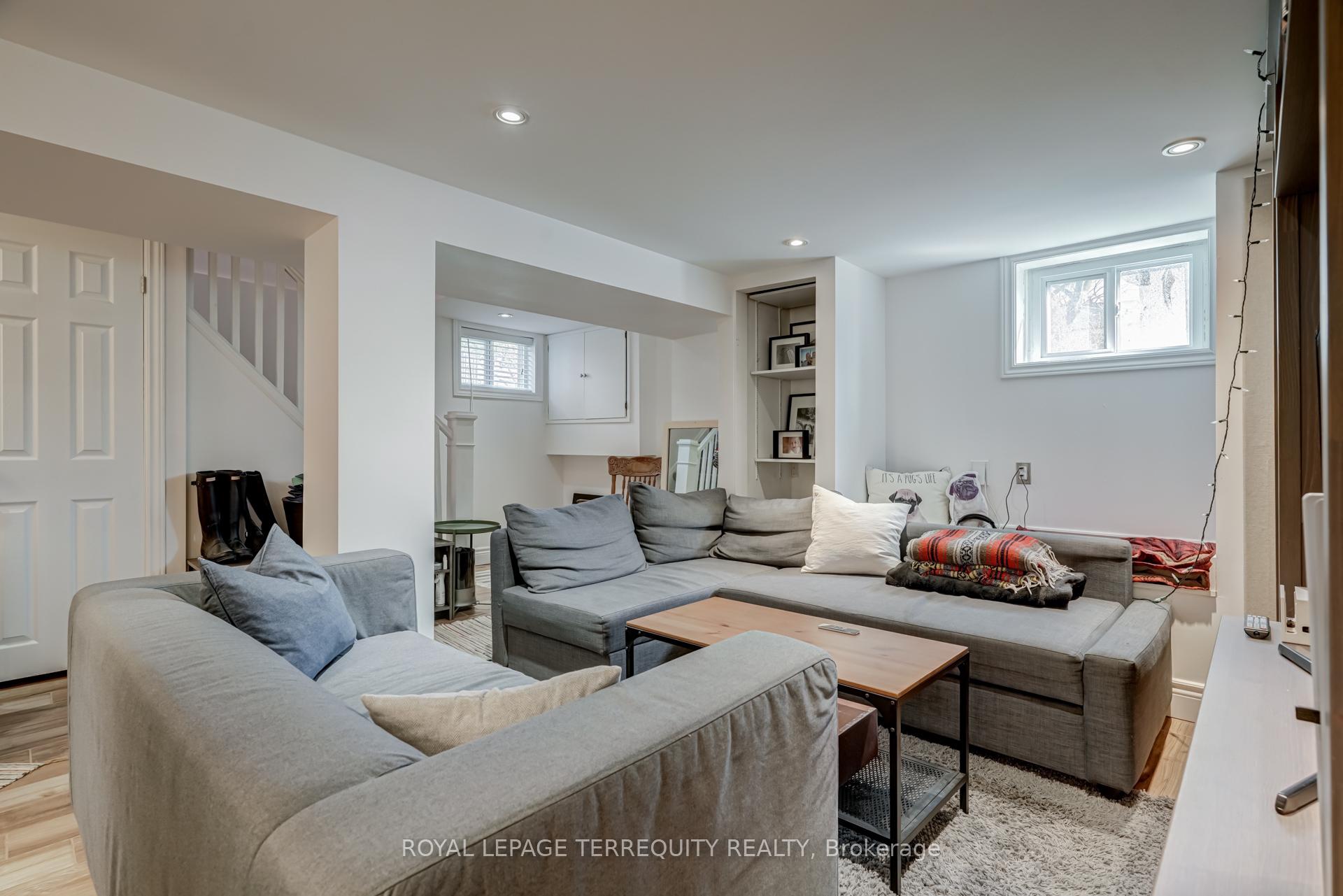 Photo 31 of 44 Thursfield Crescent, Toronto, Leaside — HOMEH