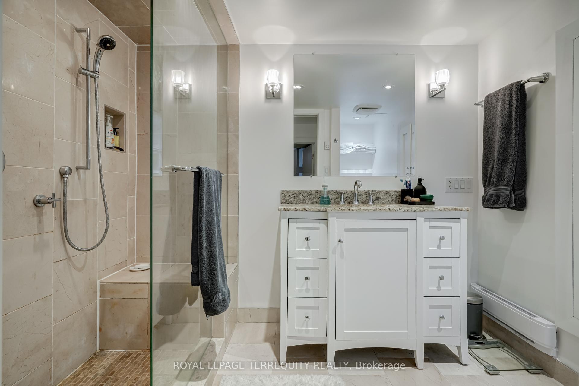 Photo 36 of 44 Thursfield Crescent, Toronto, Leaside — HOMEH