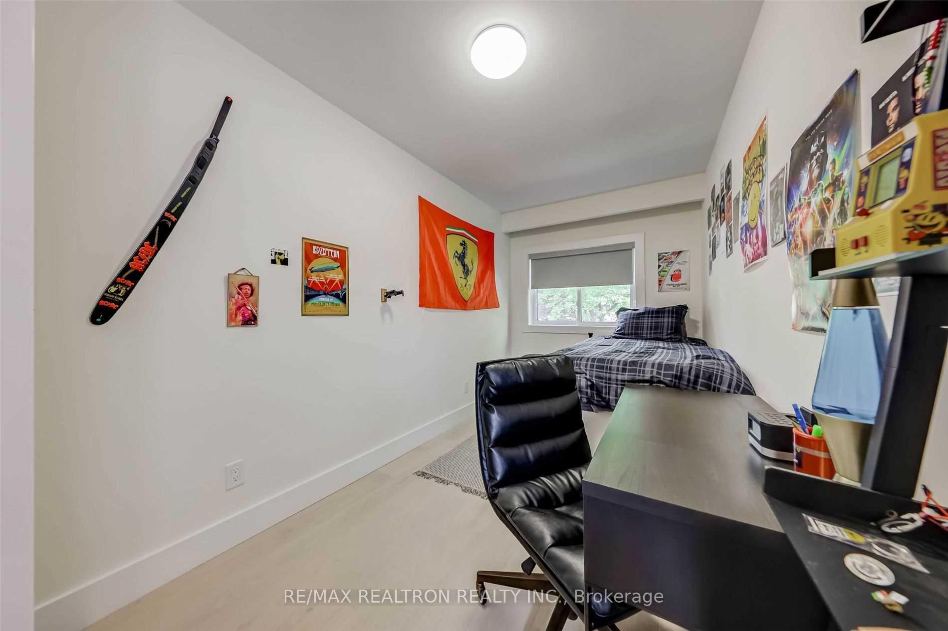 Photo 11 of 195 Bedford Park Avenue, Toronto, Lawrence Park North — HOMEH