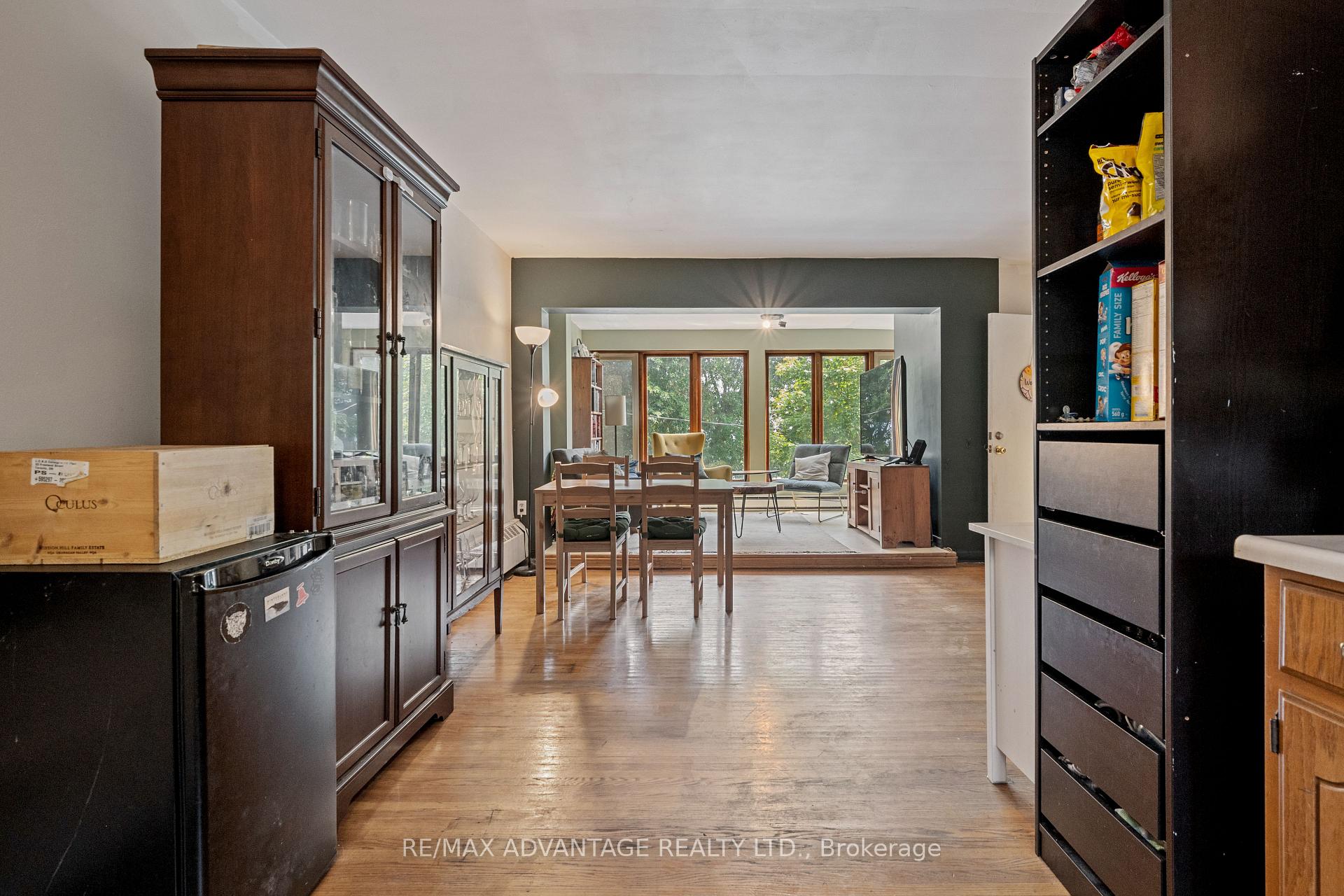 Photo 18 of 106 Hubbard Boulevard, Toronto, The Beaches — HOMEH