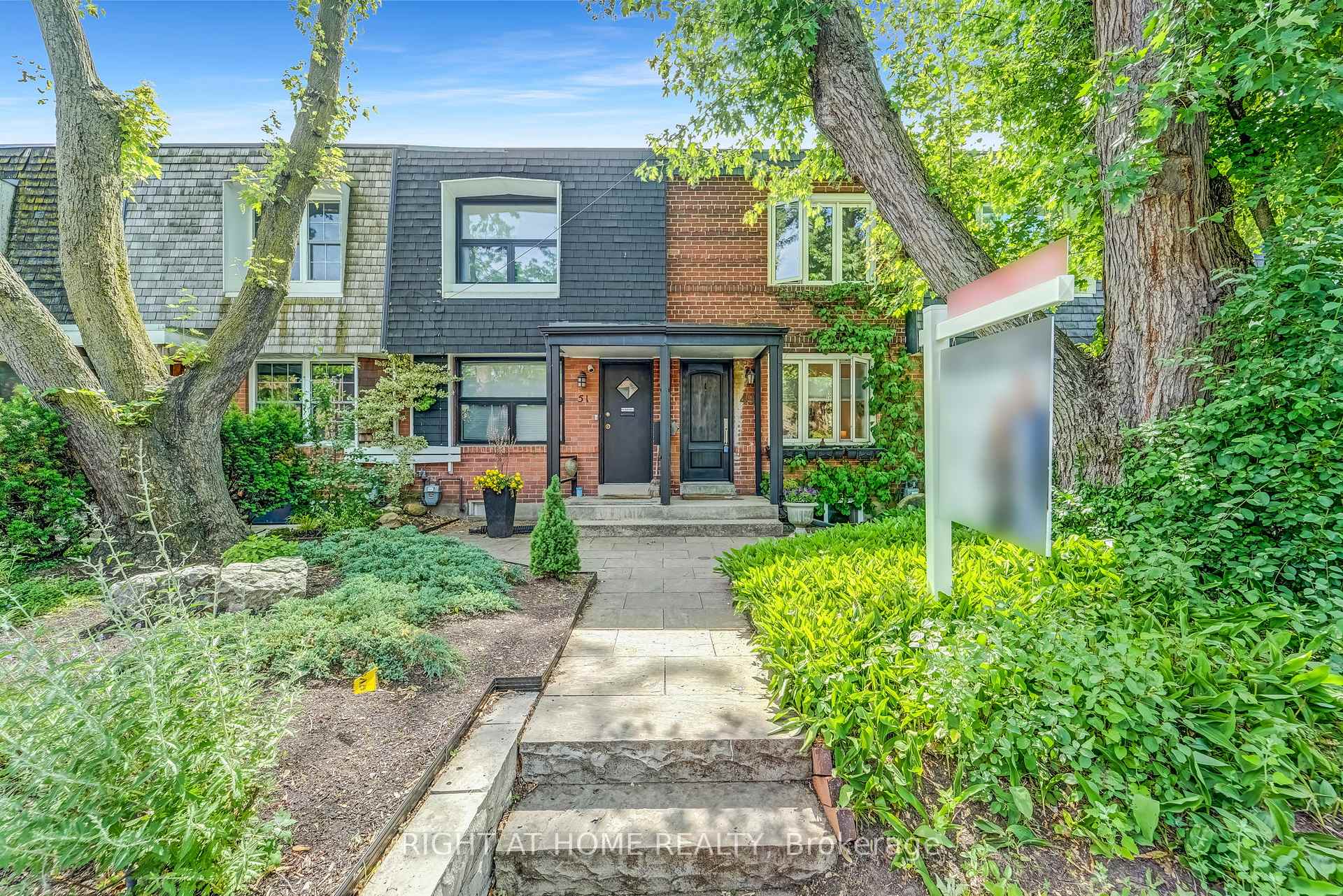 Photo 1 of 49 Summerhill Gardens, Toronto, Rosedale-Moore Park — HOMEH
