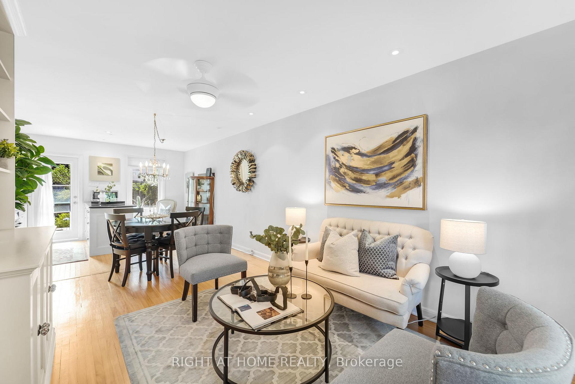 Photo 4 of 49 Summerhill Gardens, Toronto, Rosedale-Moore Park — HOMEH