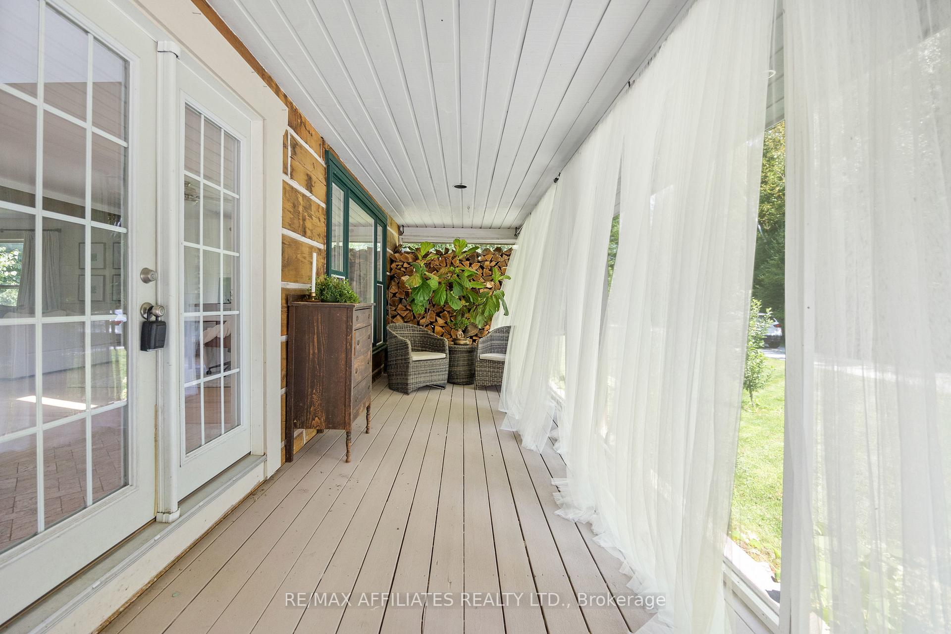 Photo 4 of 1727 Fallbrook Road, Tay Valley, Bathurst/Burgess & Sherbrooke (Bathurst) Twp — HOMEH