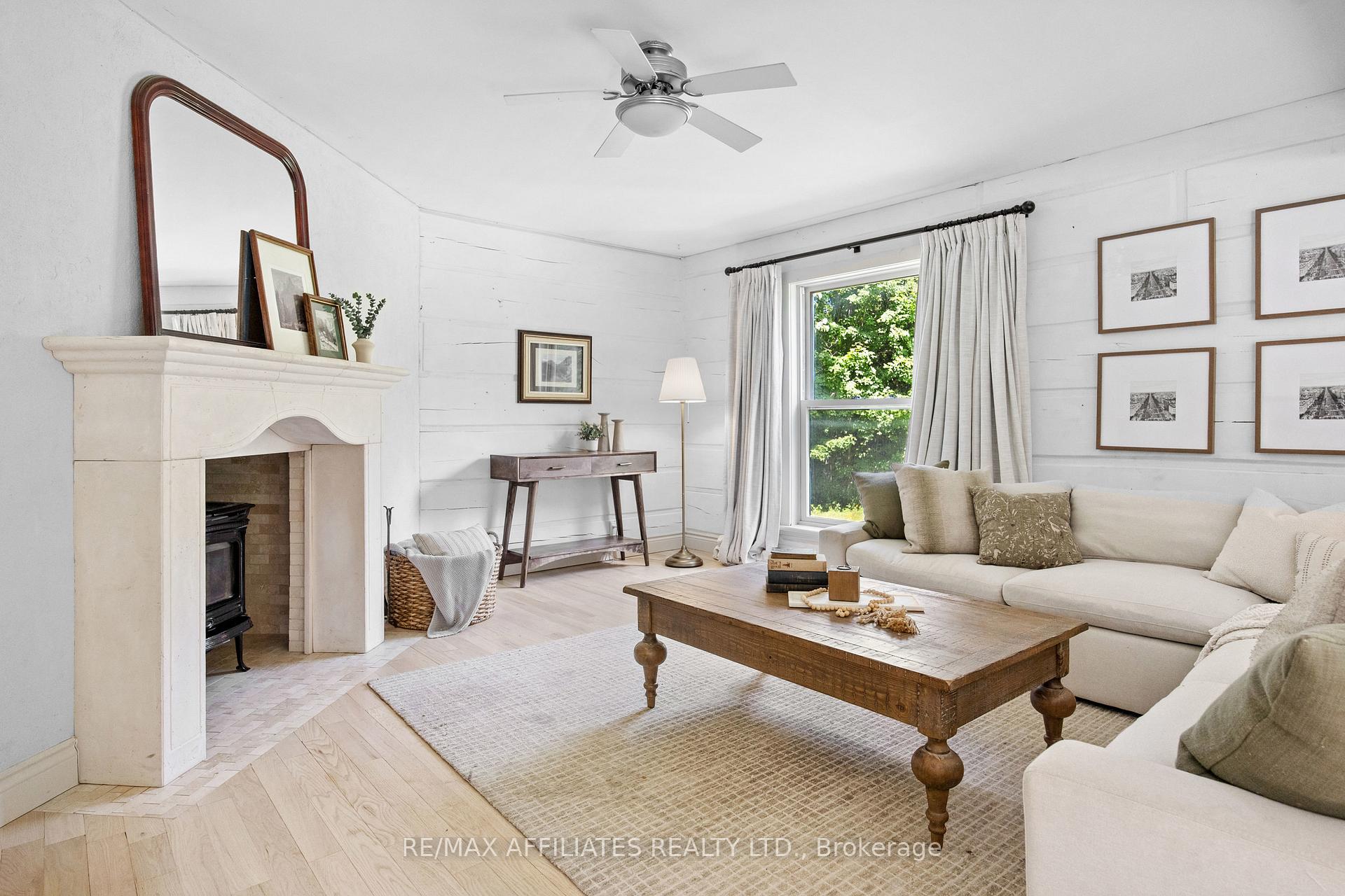 Photo 7 of 1727 Fallbrook Road, Tay Valley, Bathurst/Burgess & Sherbrooke (Bathurst) Twp — HOMEH