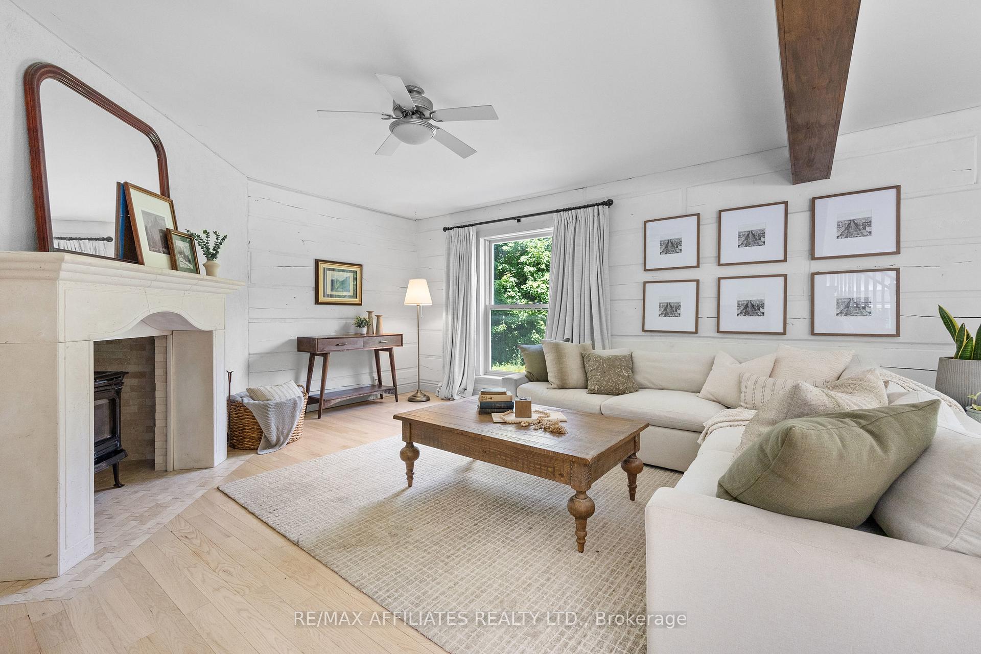 Photo 10 of 1727 Fallbrook Road, Tay Valley, Bathurst/Burgess & Sherbrooke (Bathurst) Twp — HOMEH