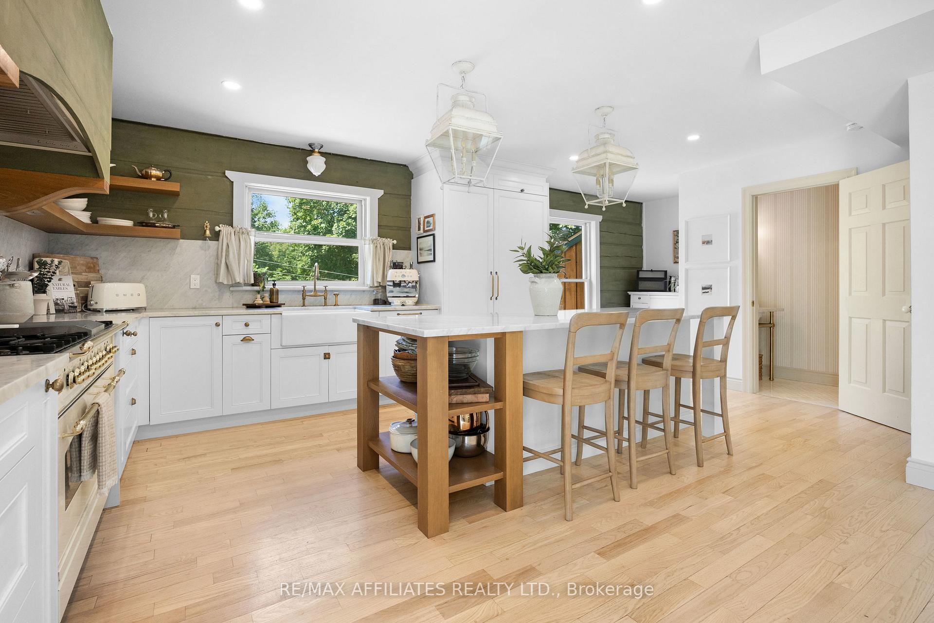 Photo 16 of 1727 Fallbrook Road, Tay Valley, Bathurst/Burgess & Sherbrooke (Bathurst) Twp — HOMEH