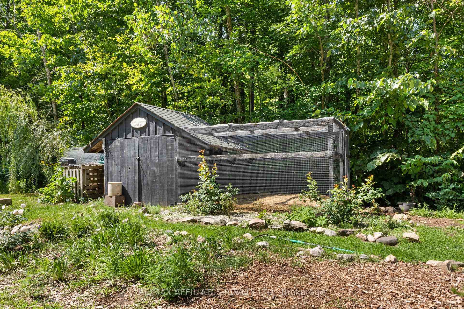 Photo 43 of 1727 Fallbrook Road, Tay Valley, Bathurst/Burgess & Sherbrooke (Bathurst) Twp — HOMEH