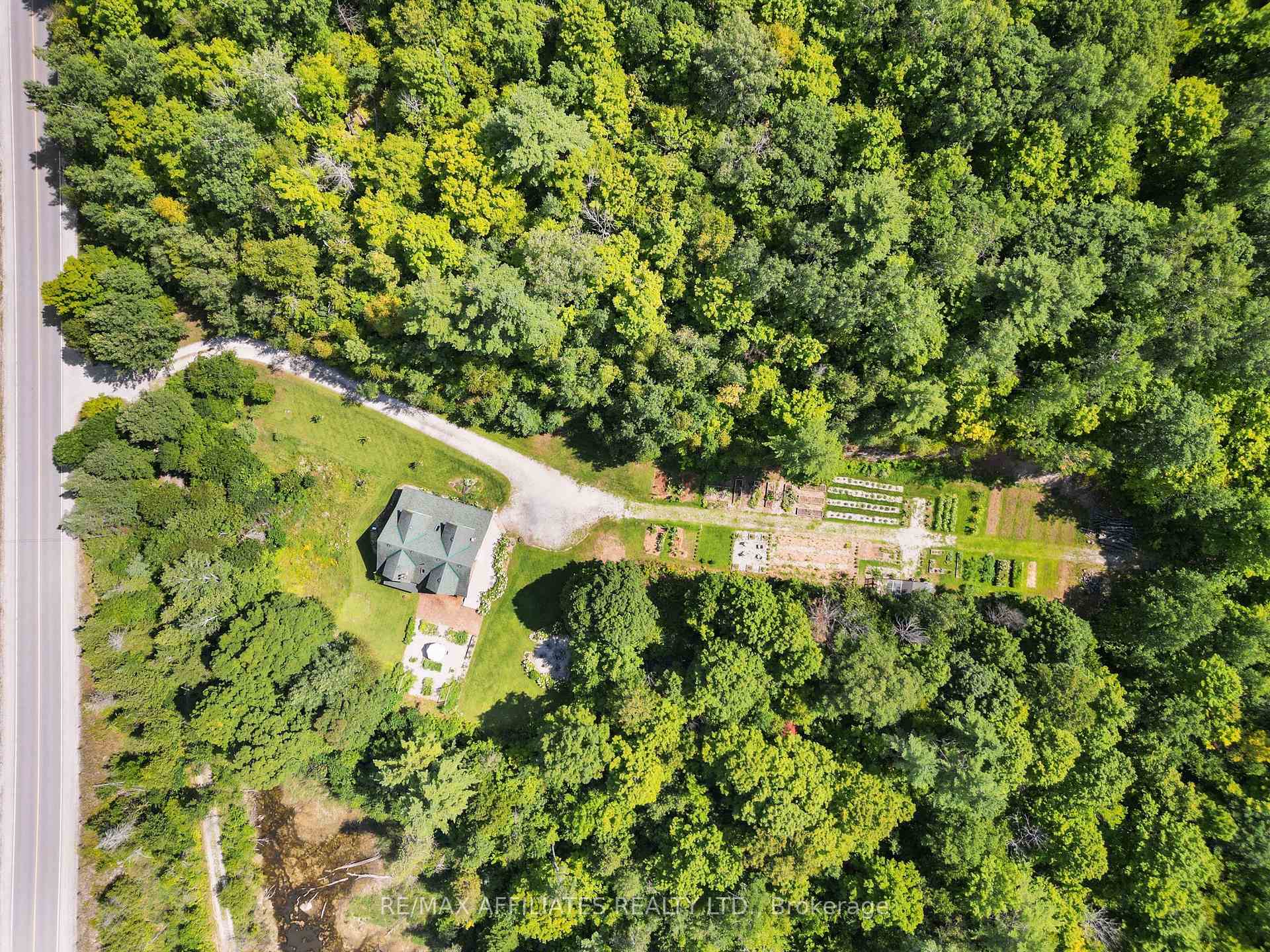 Photo 44 of 1727 Fallbrook Road, Tay Valley, Bathurst/Burgess & Sherbrooke (Bathurst) Twp — HOMEH