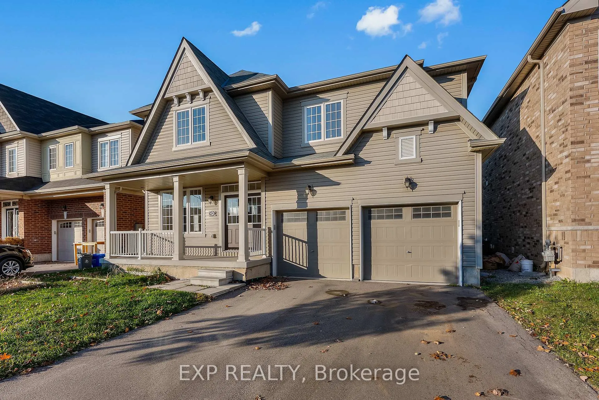 Photo 2 of 24 Esther Crescent, Thorold, Hurricane/Merrittville — HOMEH