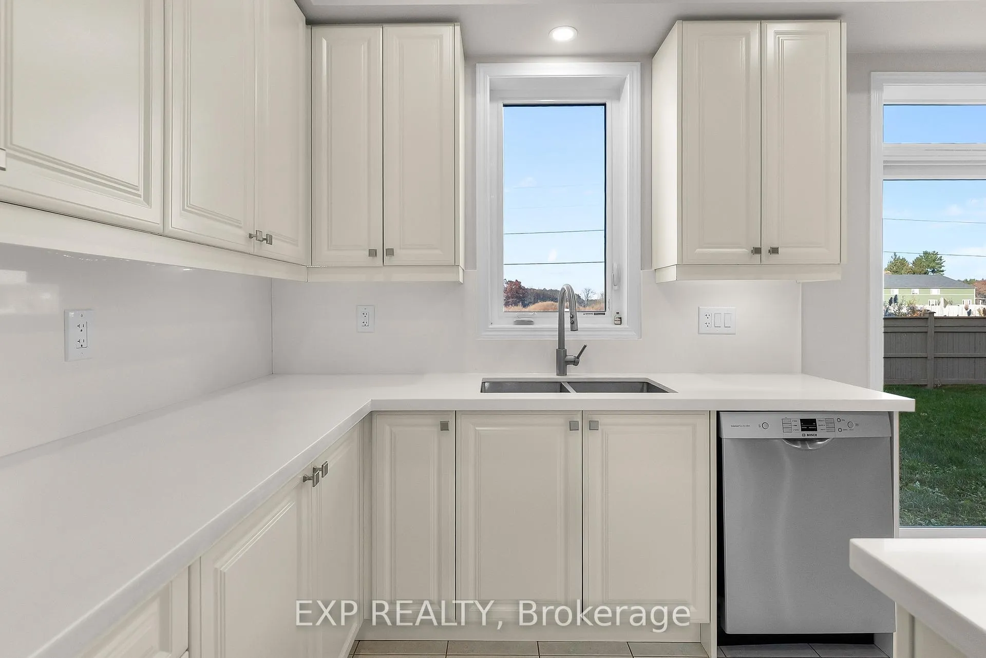 Photo 18 of 24 Esther Crescent, Thorold, Hurricane/Merrittville — HOMEH