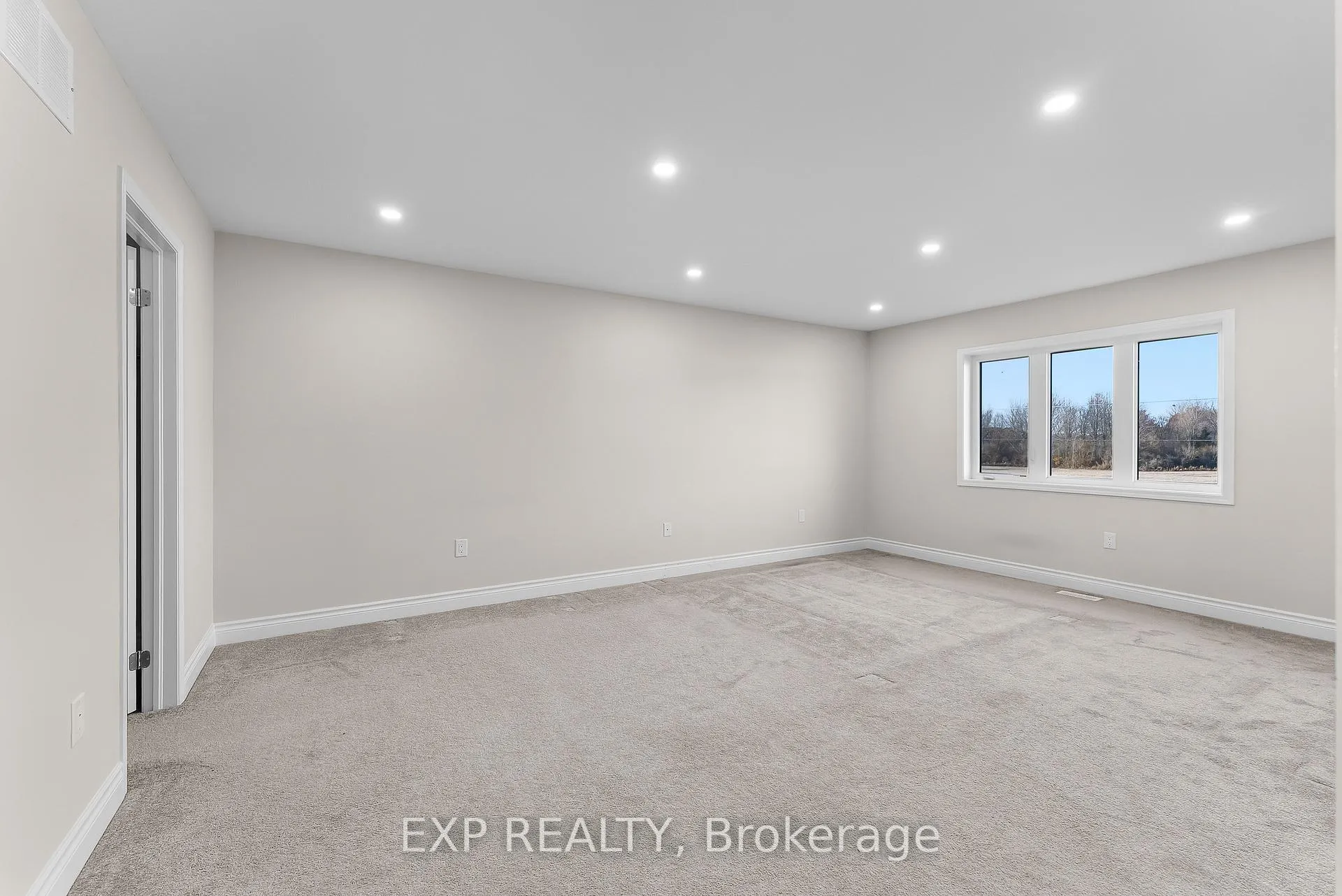 Photo 27 of 24 Esther Crescent, Thorold, Hurricane/Merrittville — HOMEH