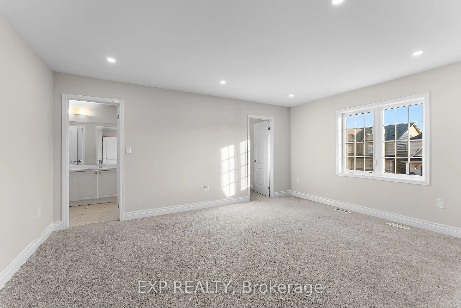 Photo 38 of 24 Esther Crescent, Thorold, Hurricane/Merrittville — HOMEH