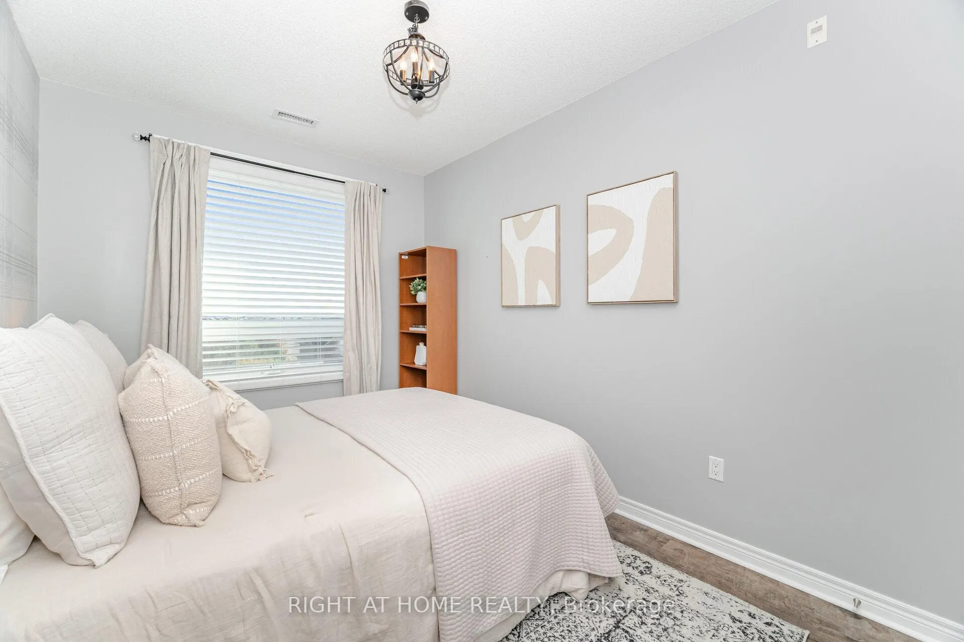 Photo 18 of Unit 408, 33 Whitmer Street, Milton, Scott — HOMEH