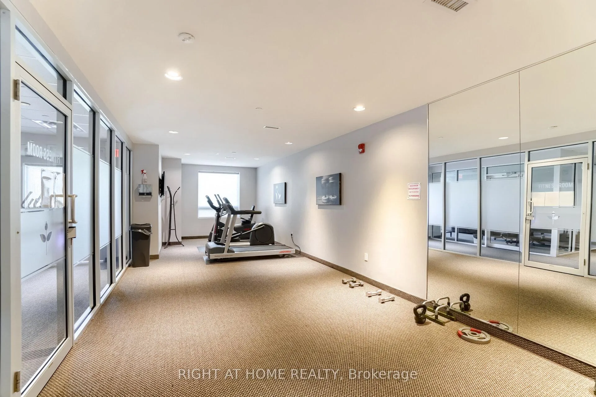 Photo 28 of Unit 408, 33 Whitmer Street, Milton, Scott — HOMEH
