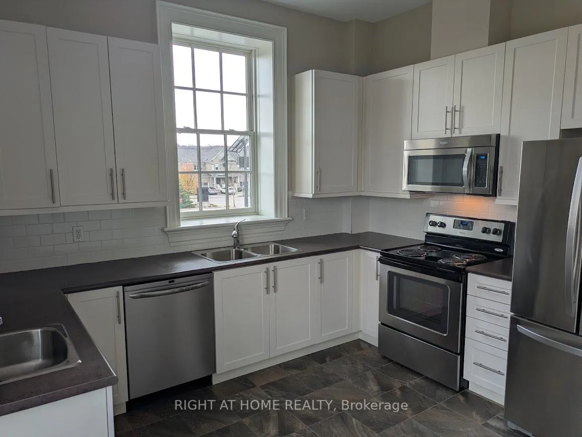 Photo 37 of Unit 408, 33 Whitmer Street, Milton, Scott — HOMEH