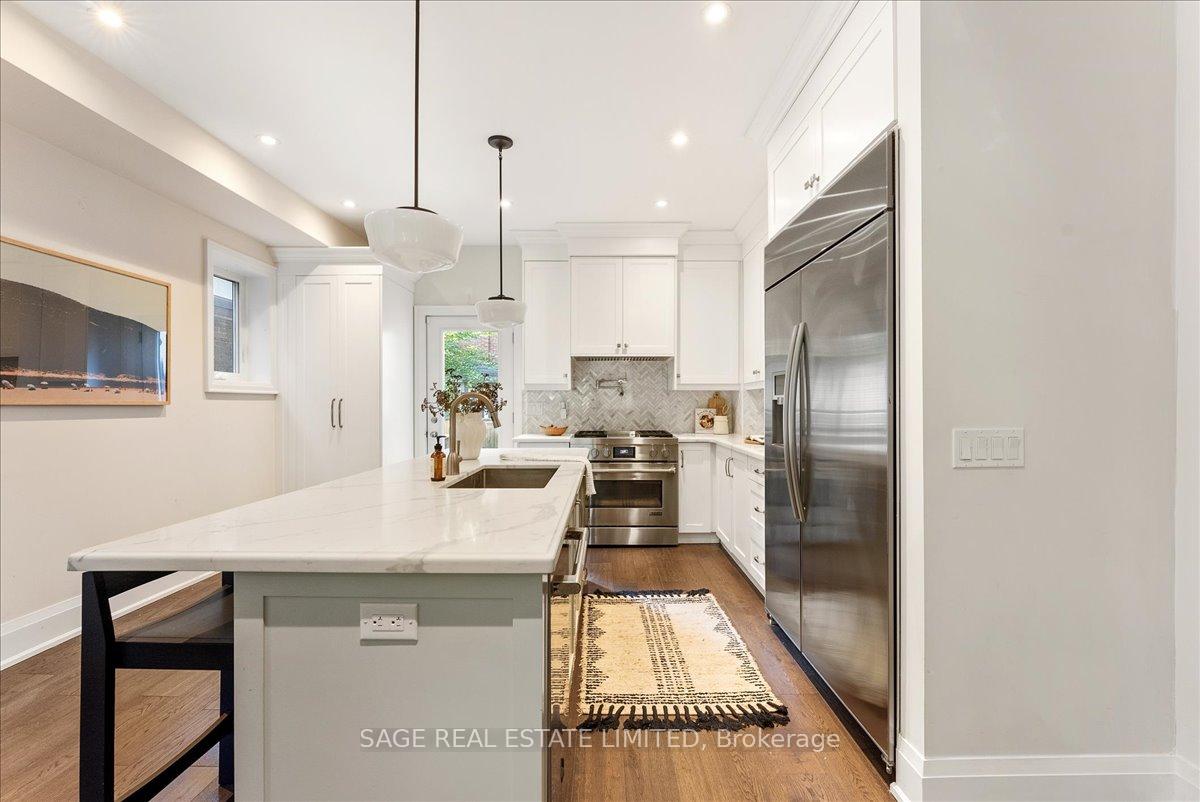 Photo 8 of 324 Beech Avenue, Toronto, The Beaches — HOMEH