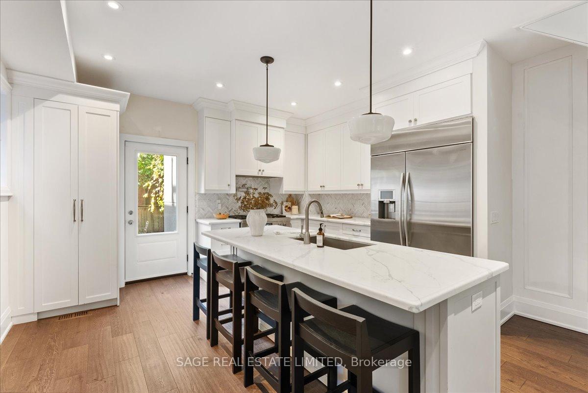 Photo 12 of 324 Beech Avenue, Toronto, The Beaches — HOMEH
