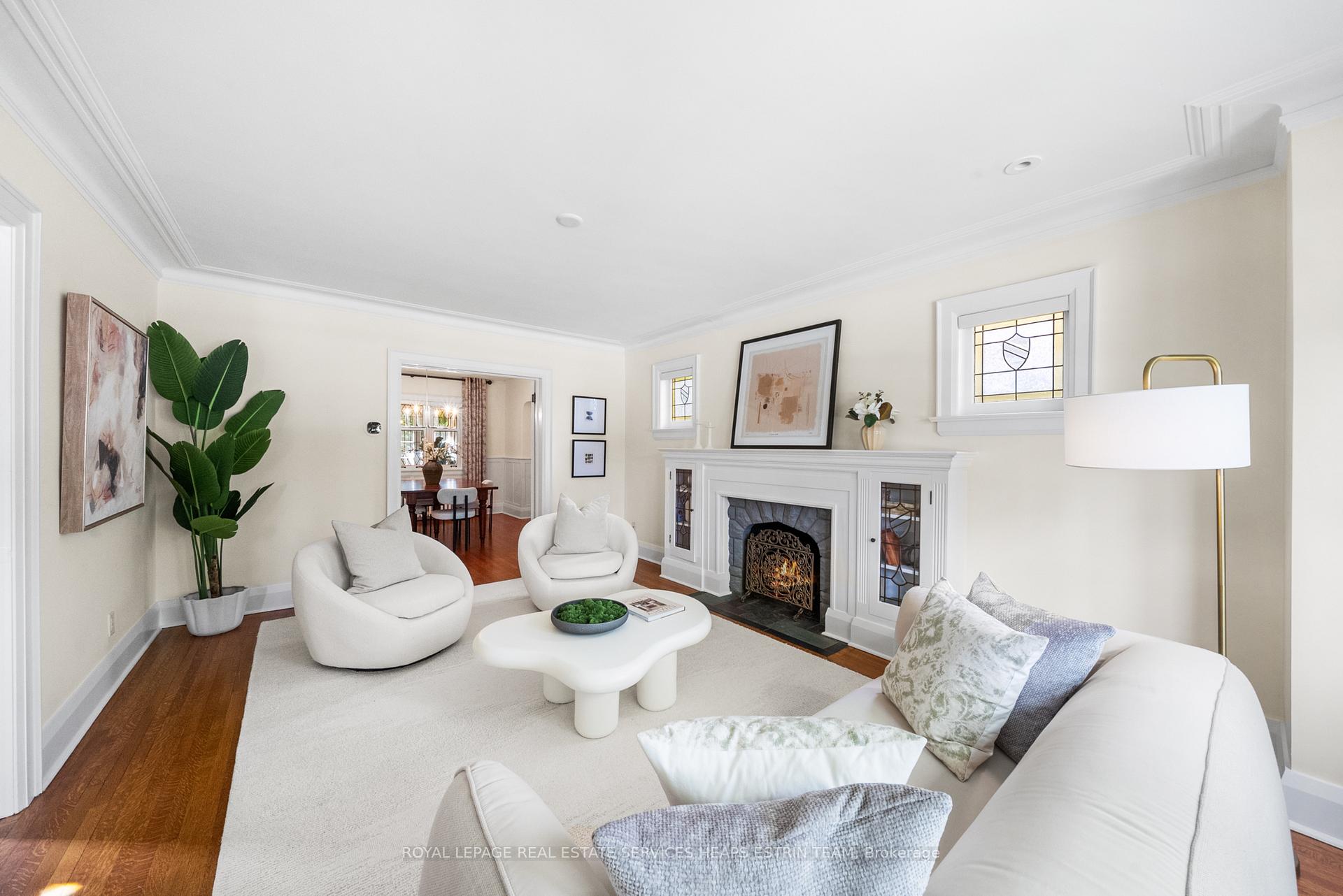 Photo 5 of 67 Parkhurst Boulevard, Toronto, Leaside — HOMEH