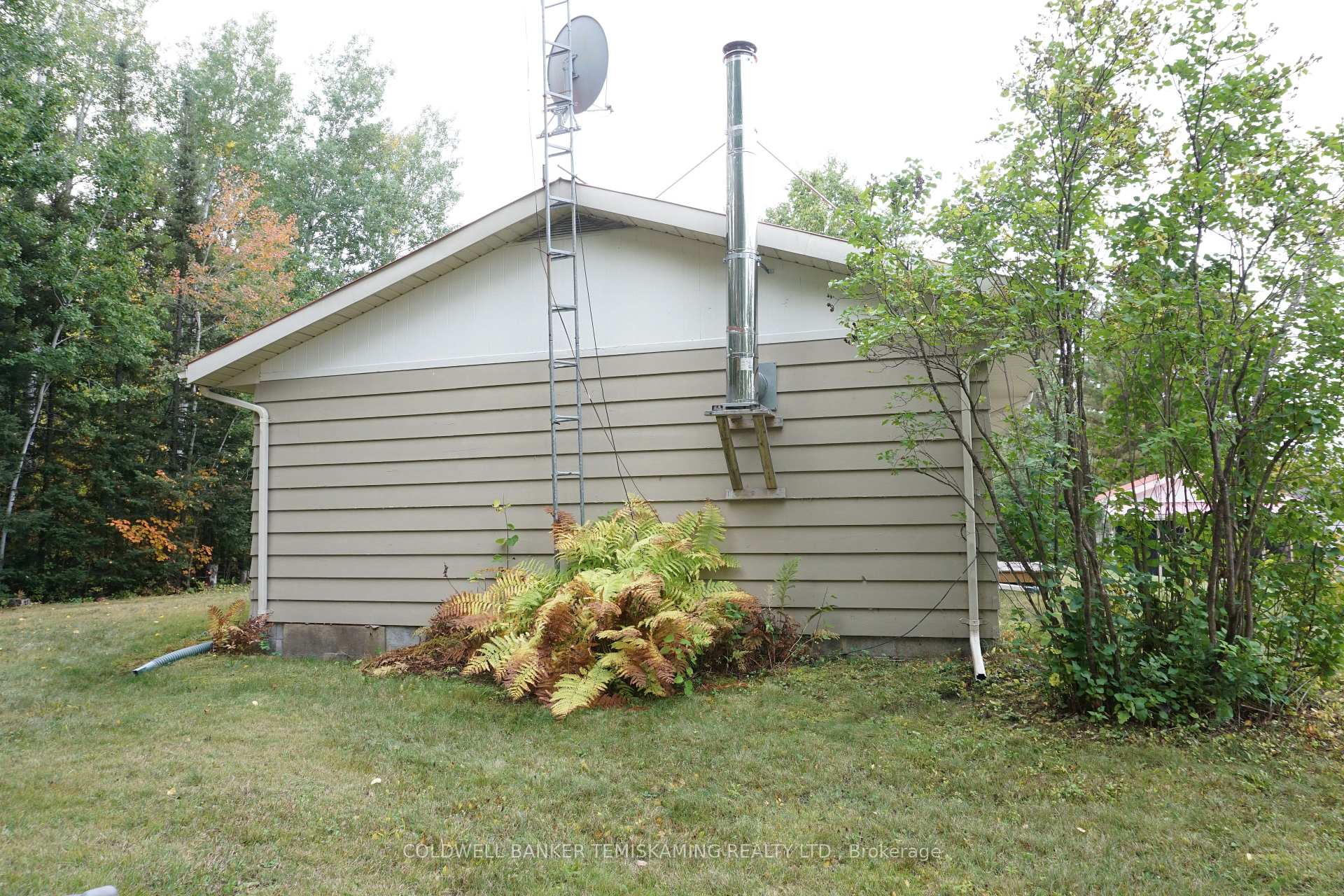 Photo 5 of 30 Ninth Street E, Timiskaming, TIM - Outside - Rural — HOMEH