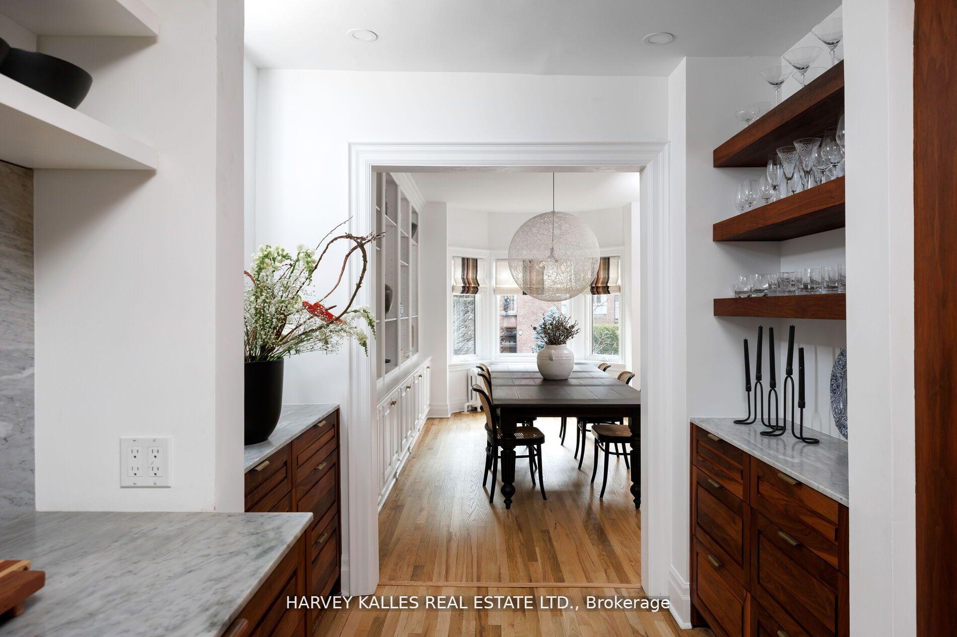 Photo 10 of 11 Hawthorn Avenue, Toronto, Rosedale-Moore Park — HOMEH
