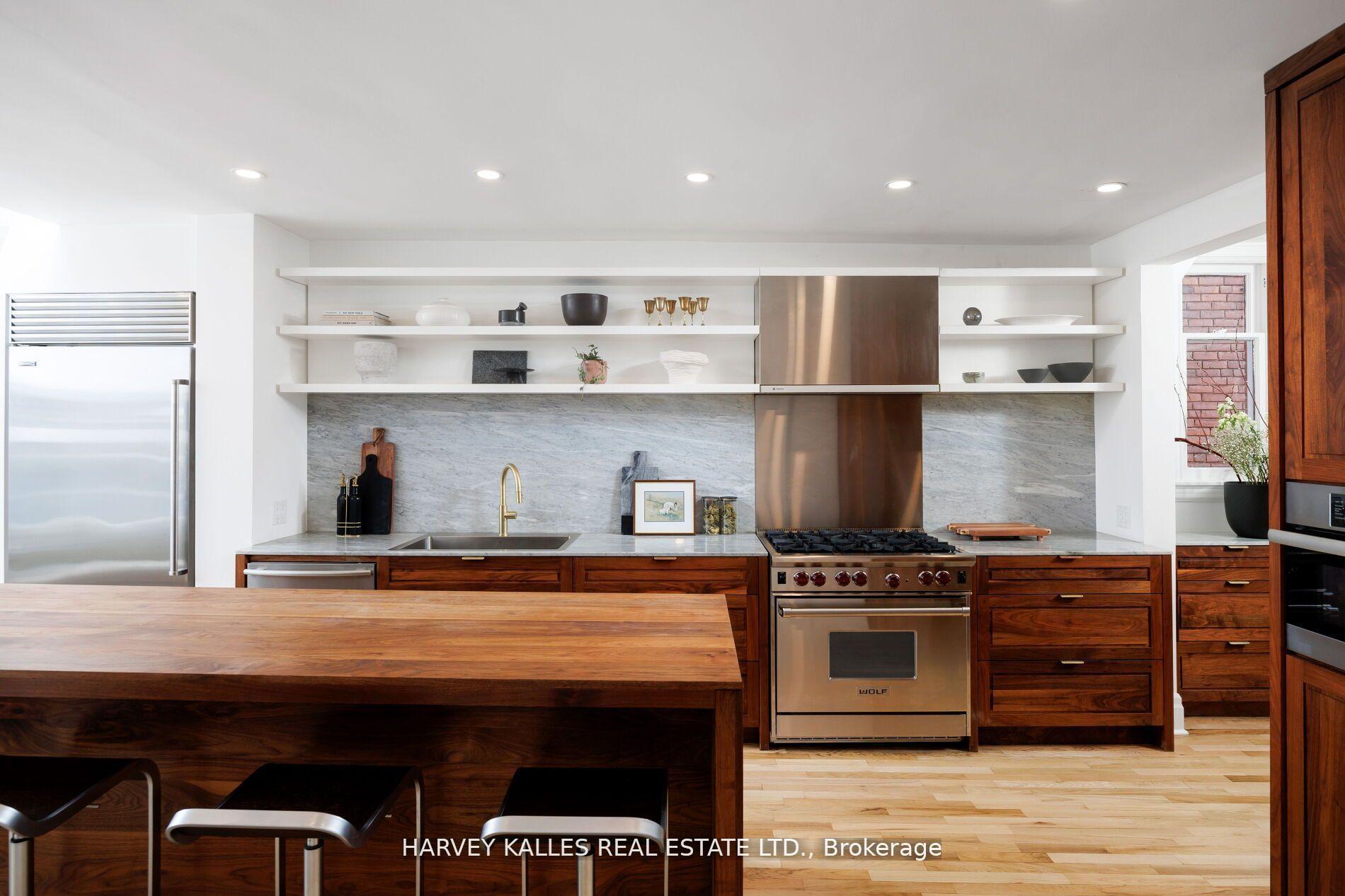 Photo 13 of 11 Hawthorn Avenue, Toronto, Rosedale-Moore Park — HOMEH