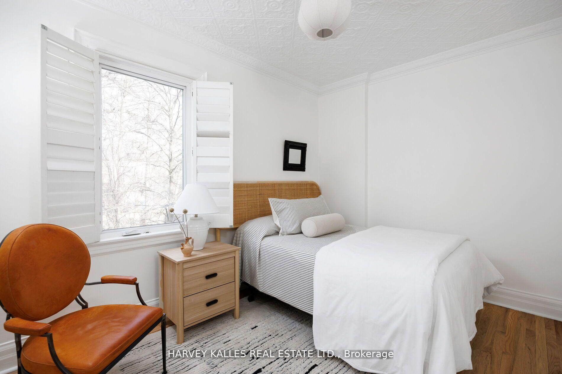 Photo 25 of 11 Hawthorn Avenue, Toronto, Rosedale-Moore Park — HOMEH