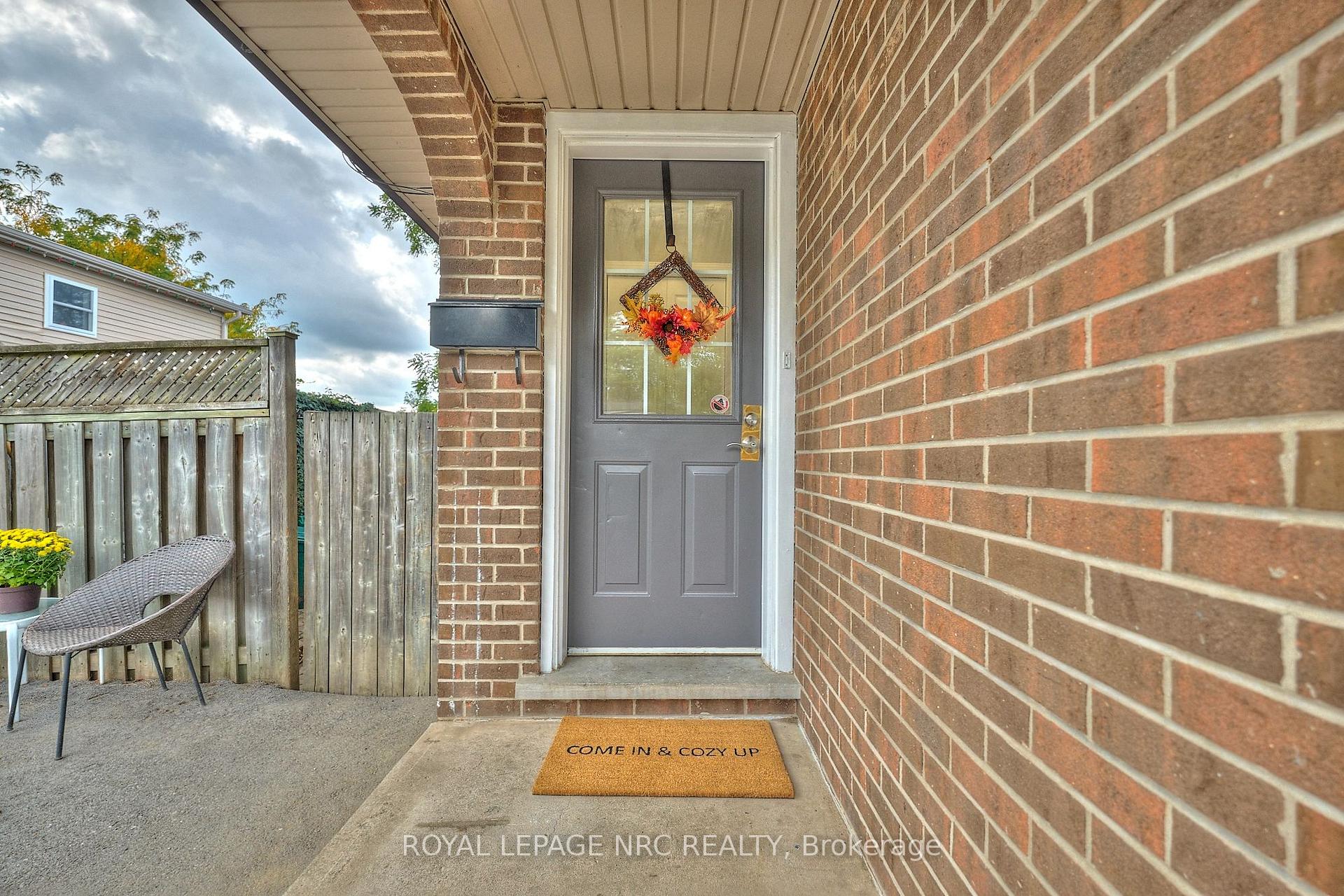 Photo 5 of 91 Chapel Street N, Thorold, Thorold Downtown — HOMEH