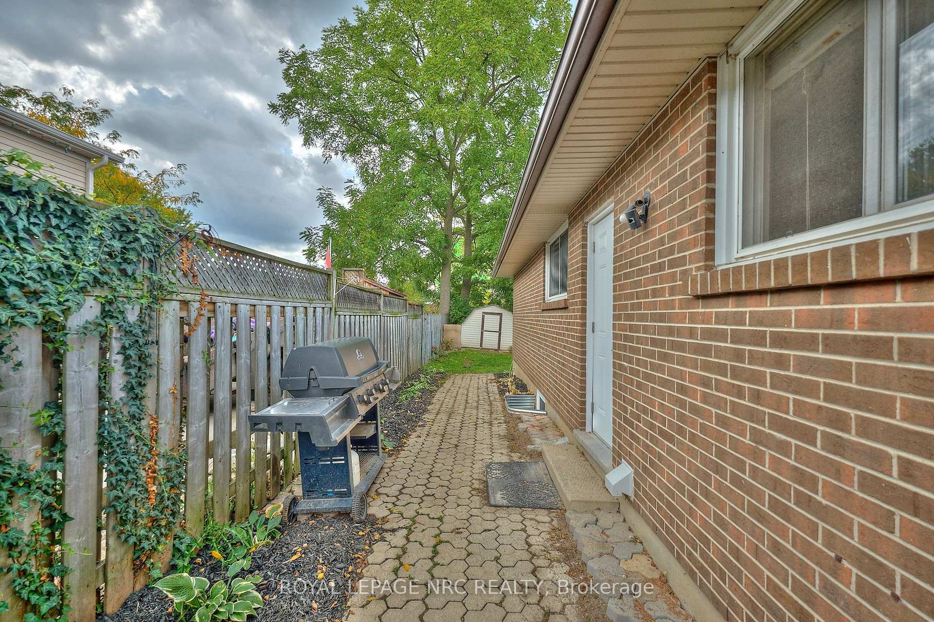 Photo 23 of 91 Chapel Street N, Thorold, Thorold Downtown — HOMEH