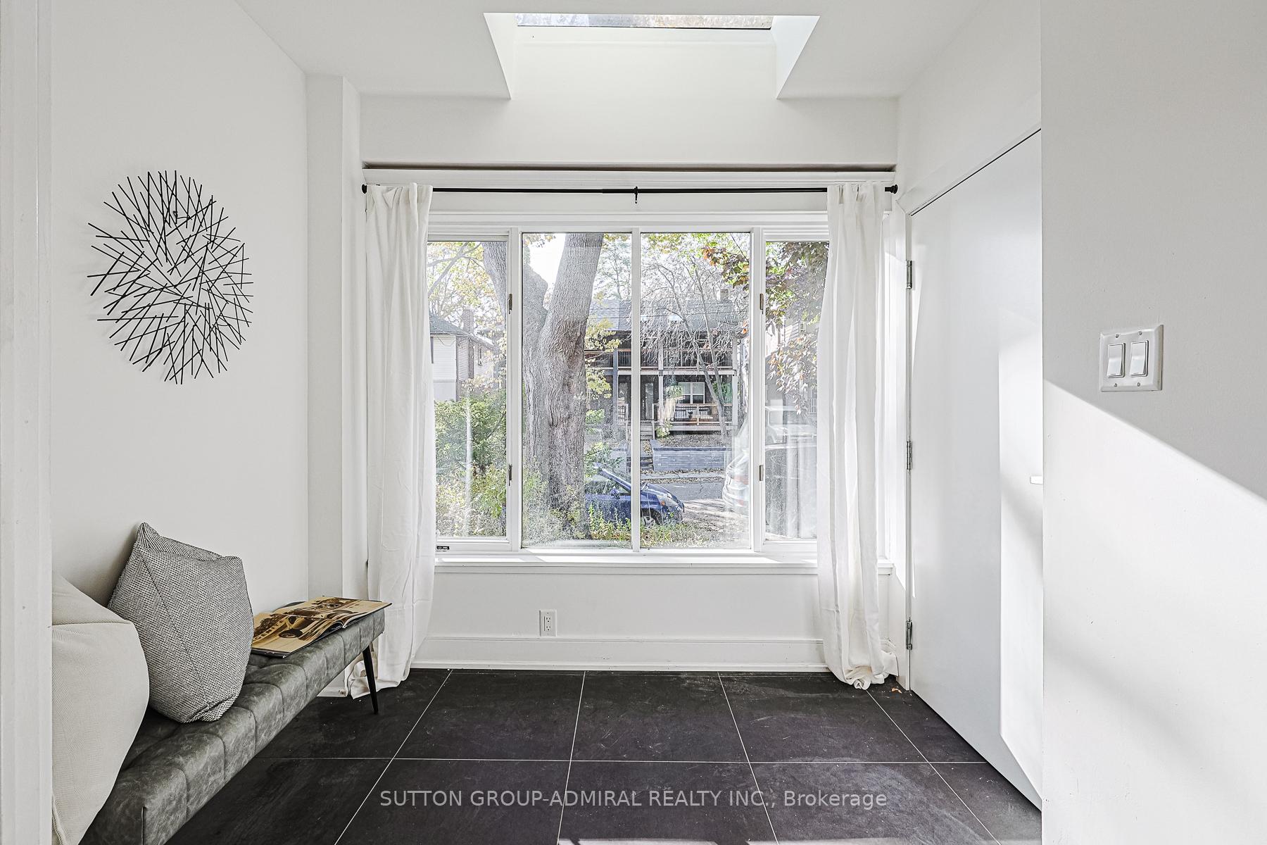 Photo 4 of 67 Gainsborough Road, Toronto, Woodbine Corridor — HOMEH