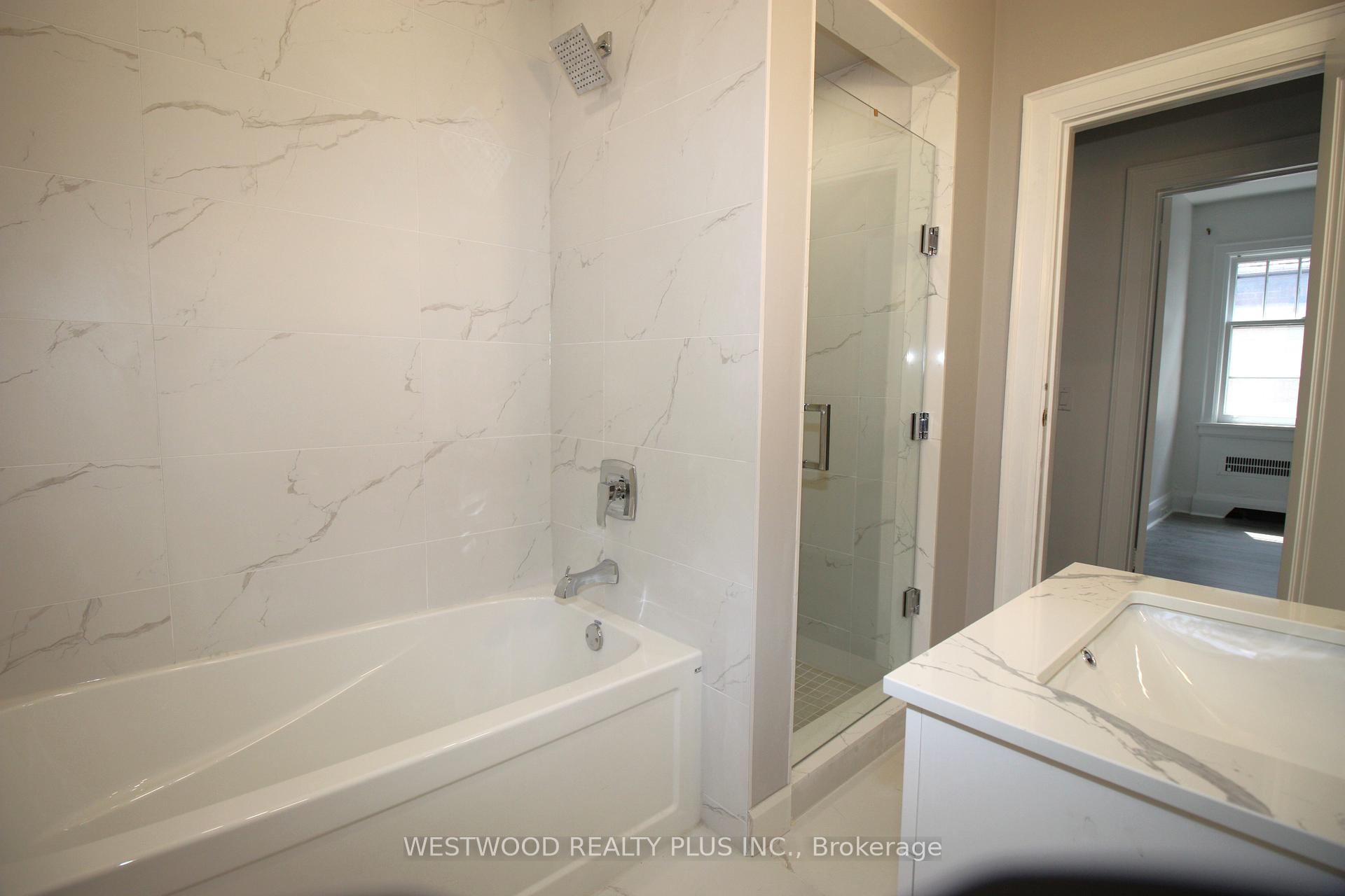 Photo 8 of 35 Whitehall Road, Toronto, Rosedale-Moore Park — HOMEH