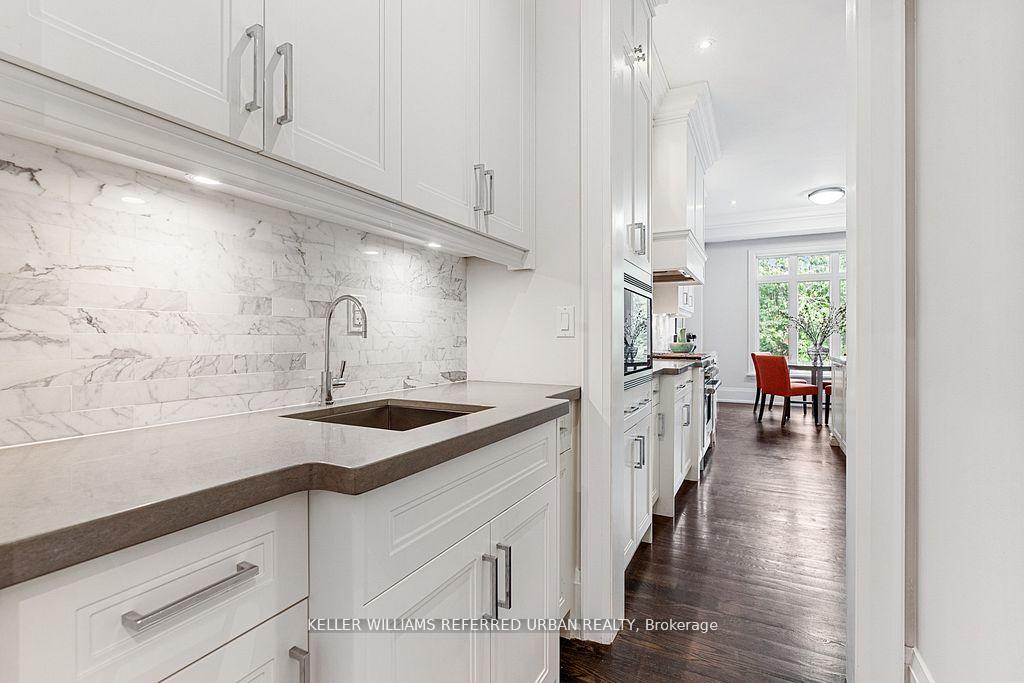 Photo 12 of 506 Castlefield Avenue, Toronto, Forest Hill North — HOMEH