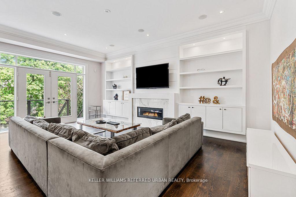 Photo 18 of 506 Castlefield Avenue, Toronto, Forest Hill North — HOMEH