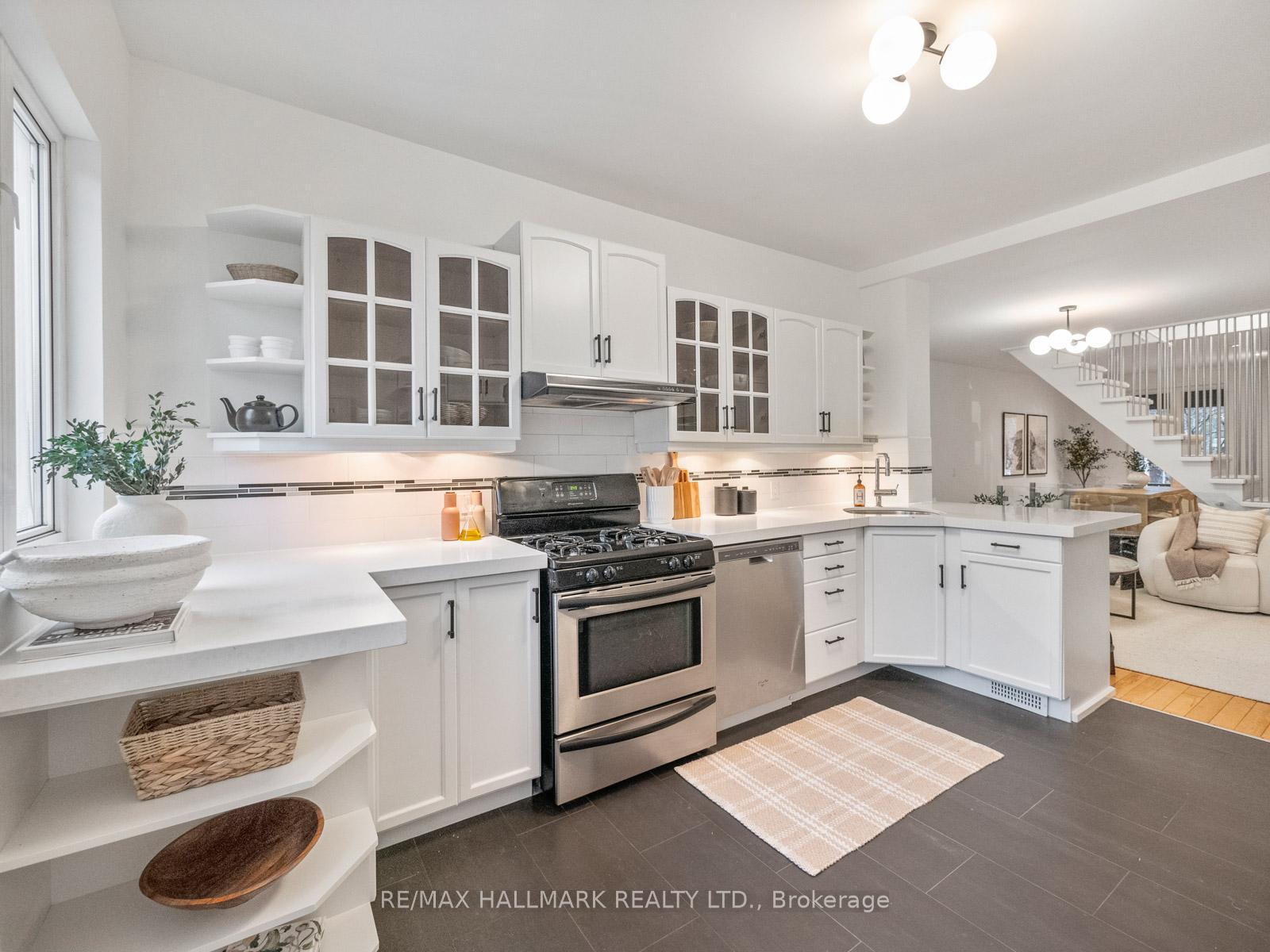 Photo 18 of 132 Withrow Avenue, Toronto, North Riverdale — HOMEH