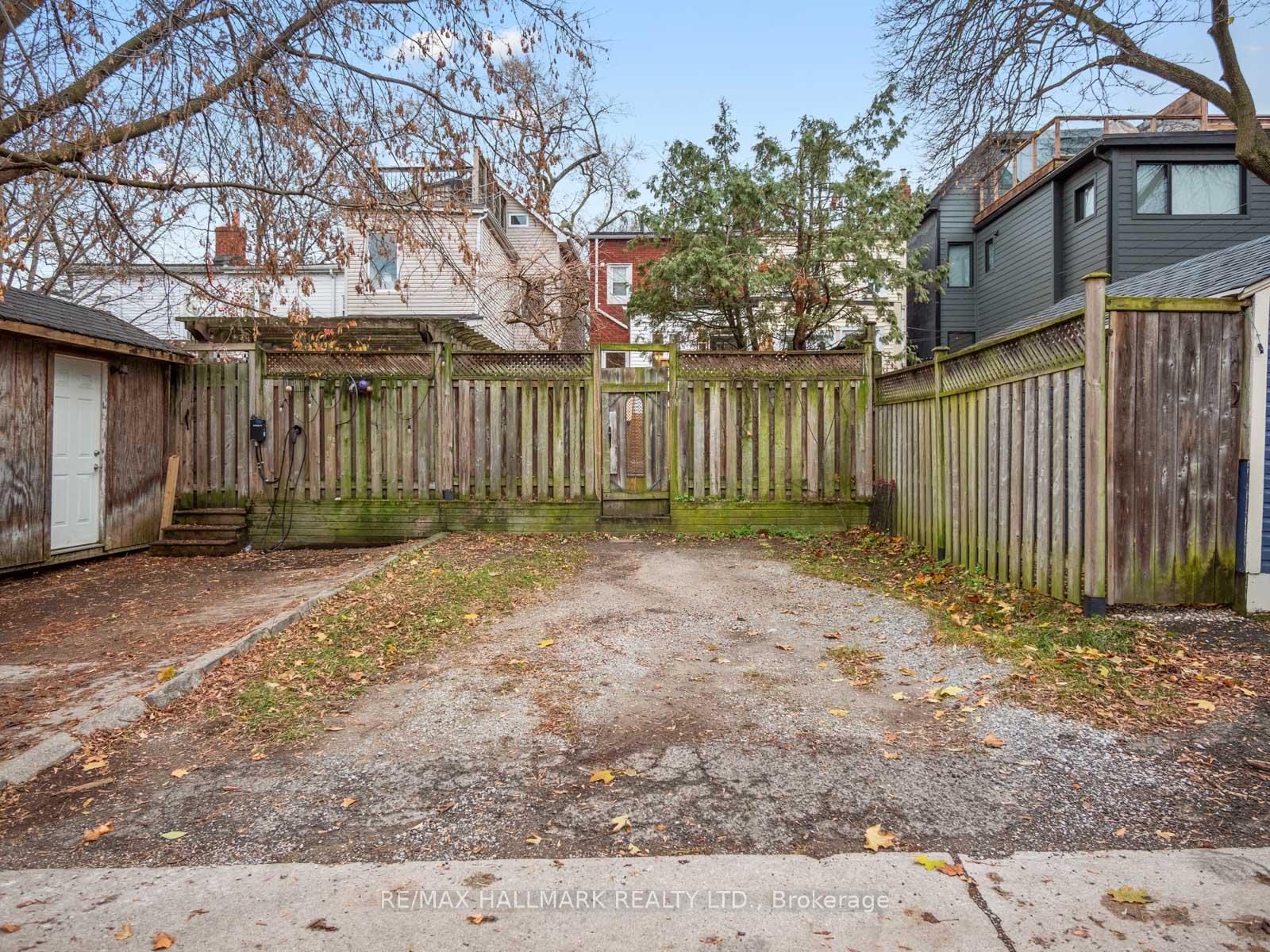 Photo 41 of 132 Withrow Avenue, Toronto, North Riverdale — HOMEH