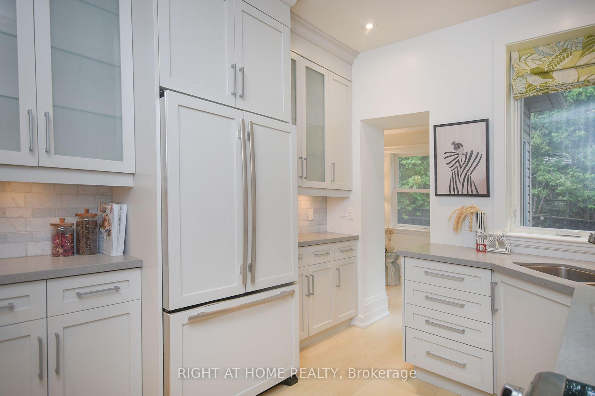 Photo 17 of 104 Summerhill Avenue, Toronto, Rosedale-Moore Park — HOMEH