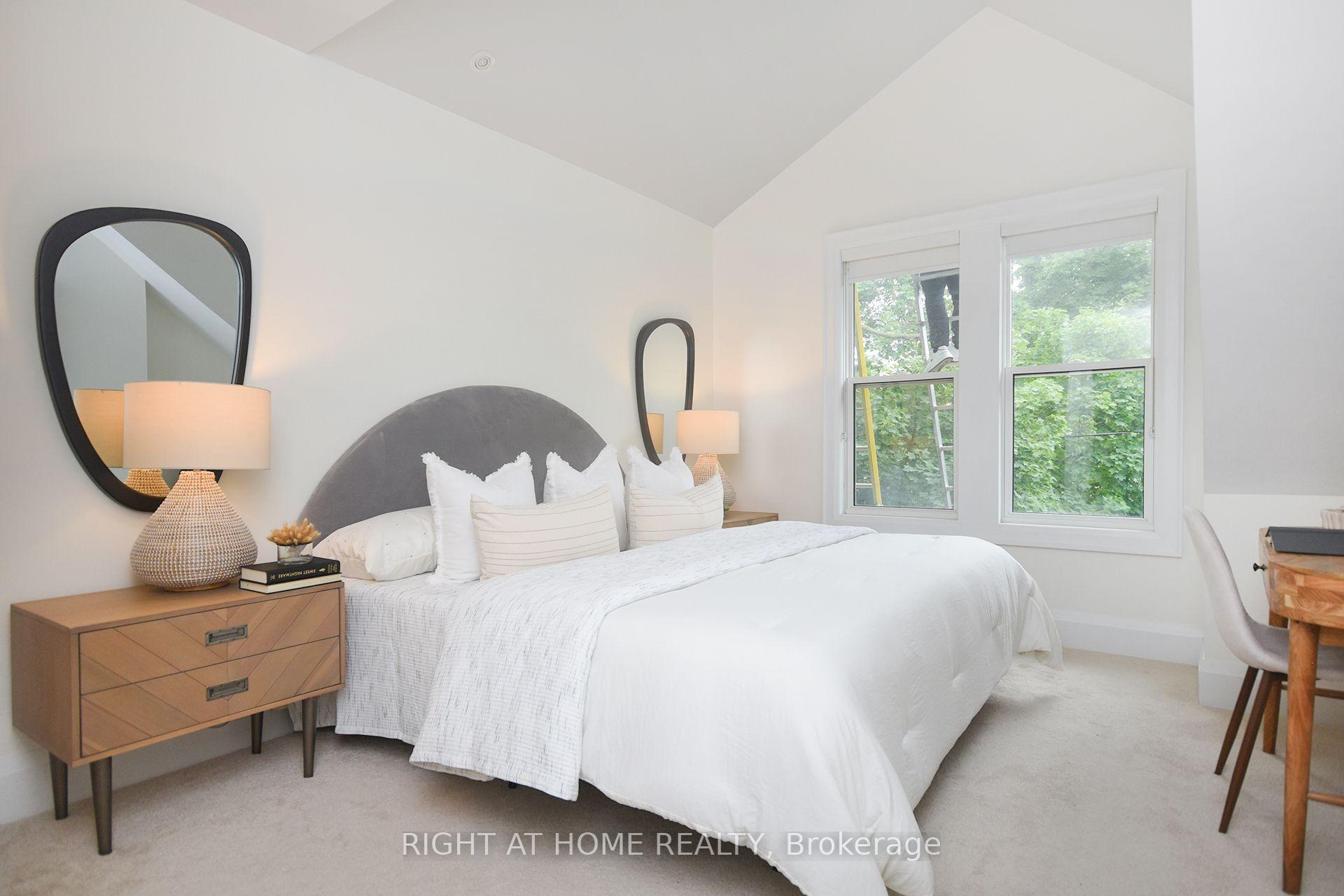 Photo 24 of 104 Summerhill Avenue, Toronto, Rosedale-Moore Park — HOMEH