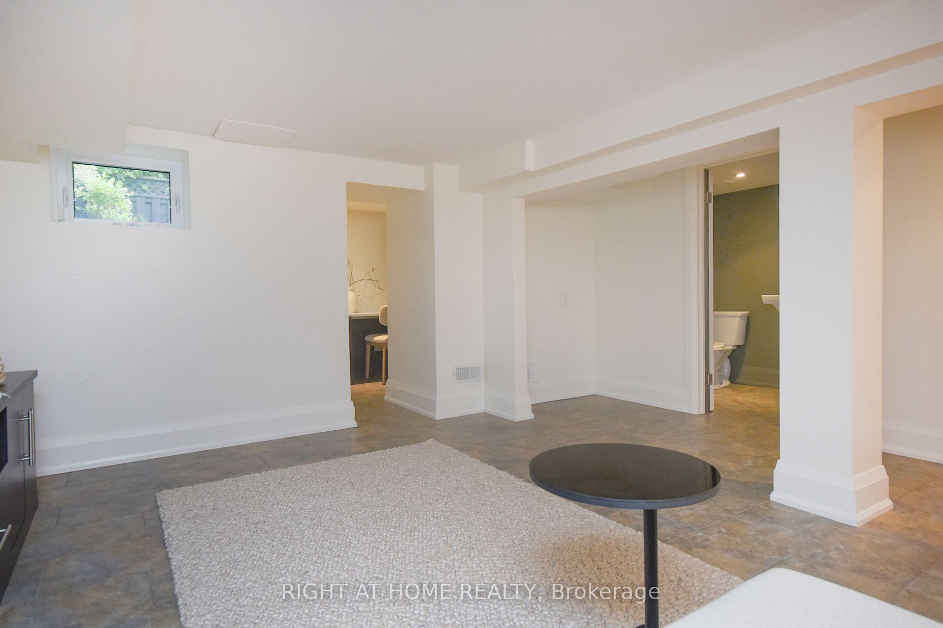 Photo 35 of 104 Summerhill Avenue, Toronto, Rosedale-Moore Park — HOMEH