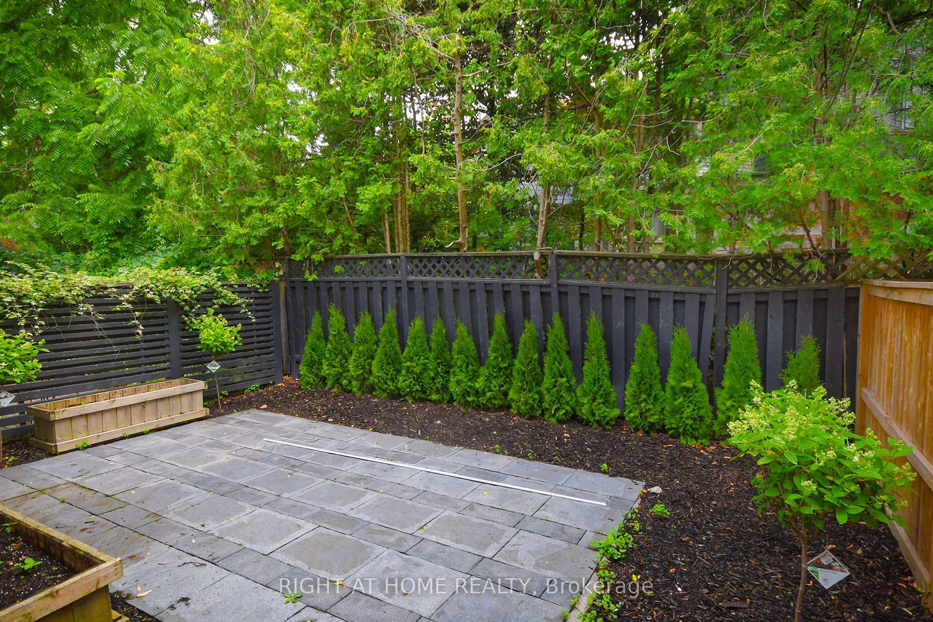 Photo 40 of 104 Summerhill Avenue, Toronto, Rosedale-Moore Park — HOMEH