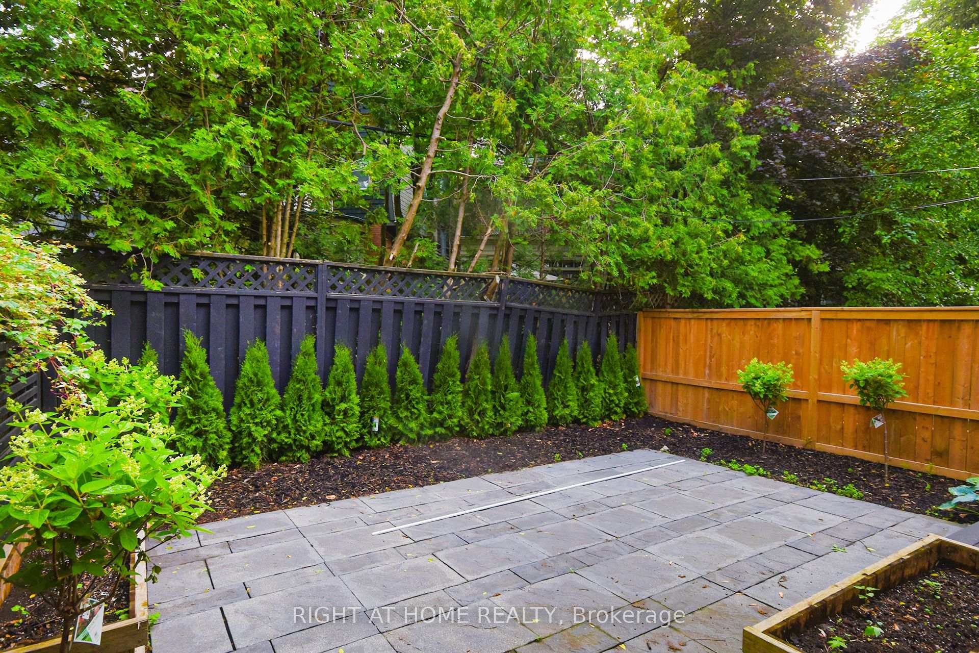Photo 43 of 104 Summerhill Avenue, Toronto, Rosedale-Moore Park — HOMEH