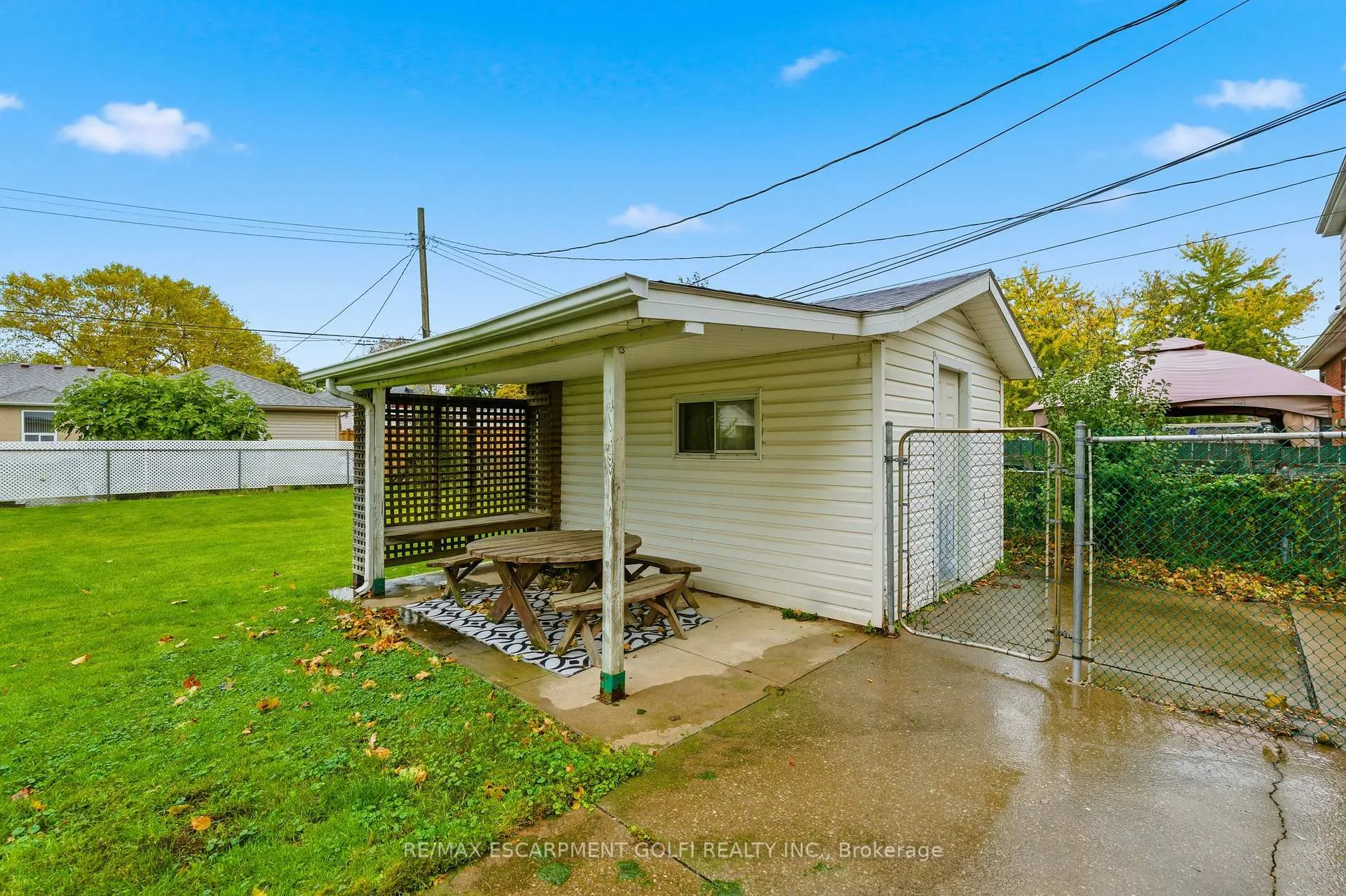 Photo 26 of 20 Thompson Avenue, Thorold, Thorold Downtown — HOMEH