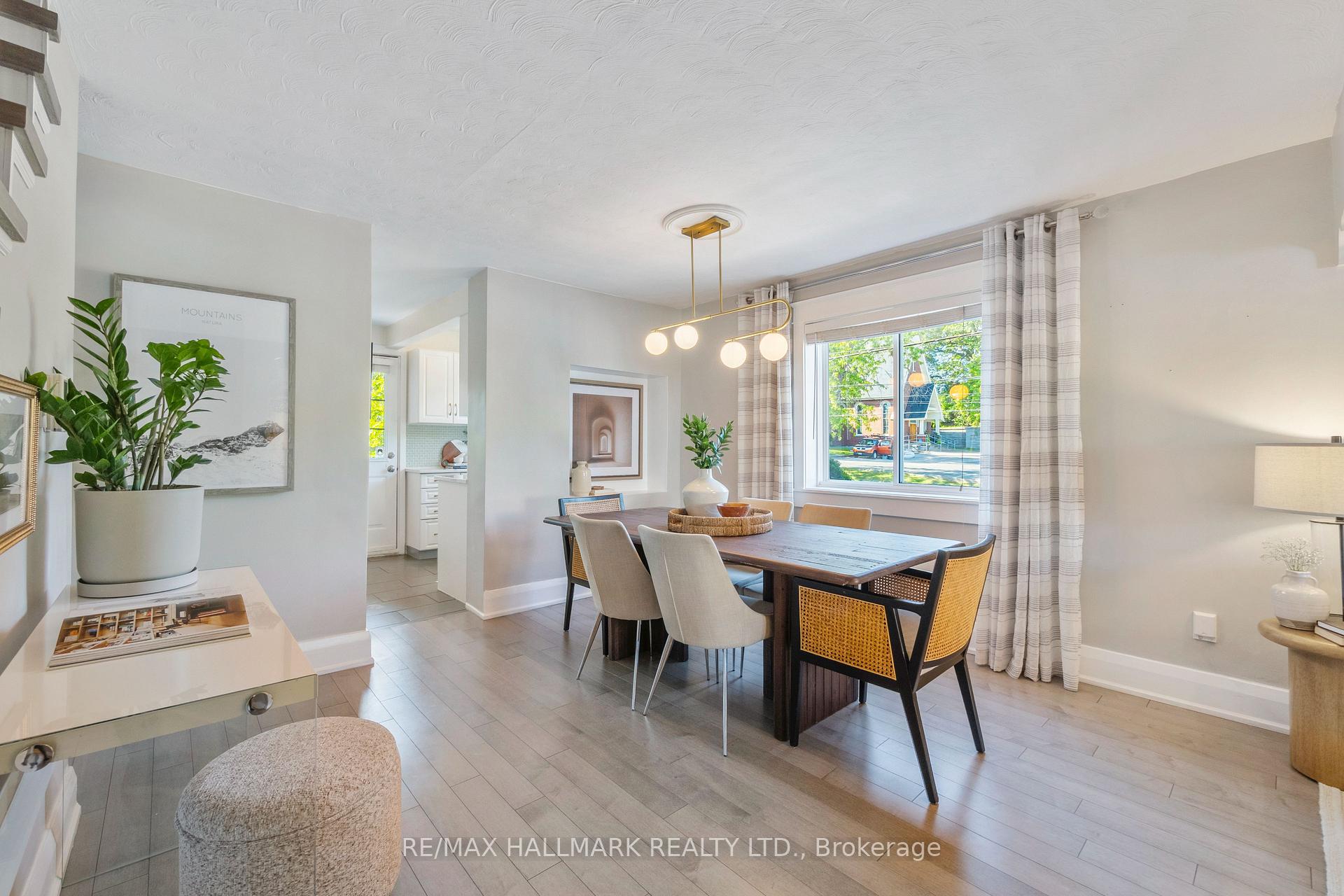 Photo 9 of 1 Heyworth Crescent, Toronto, East End-Danforth — HOMEH
