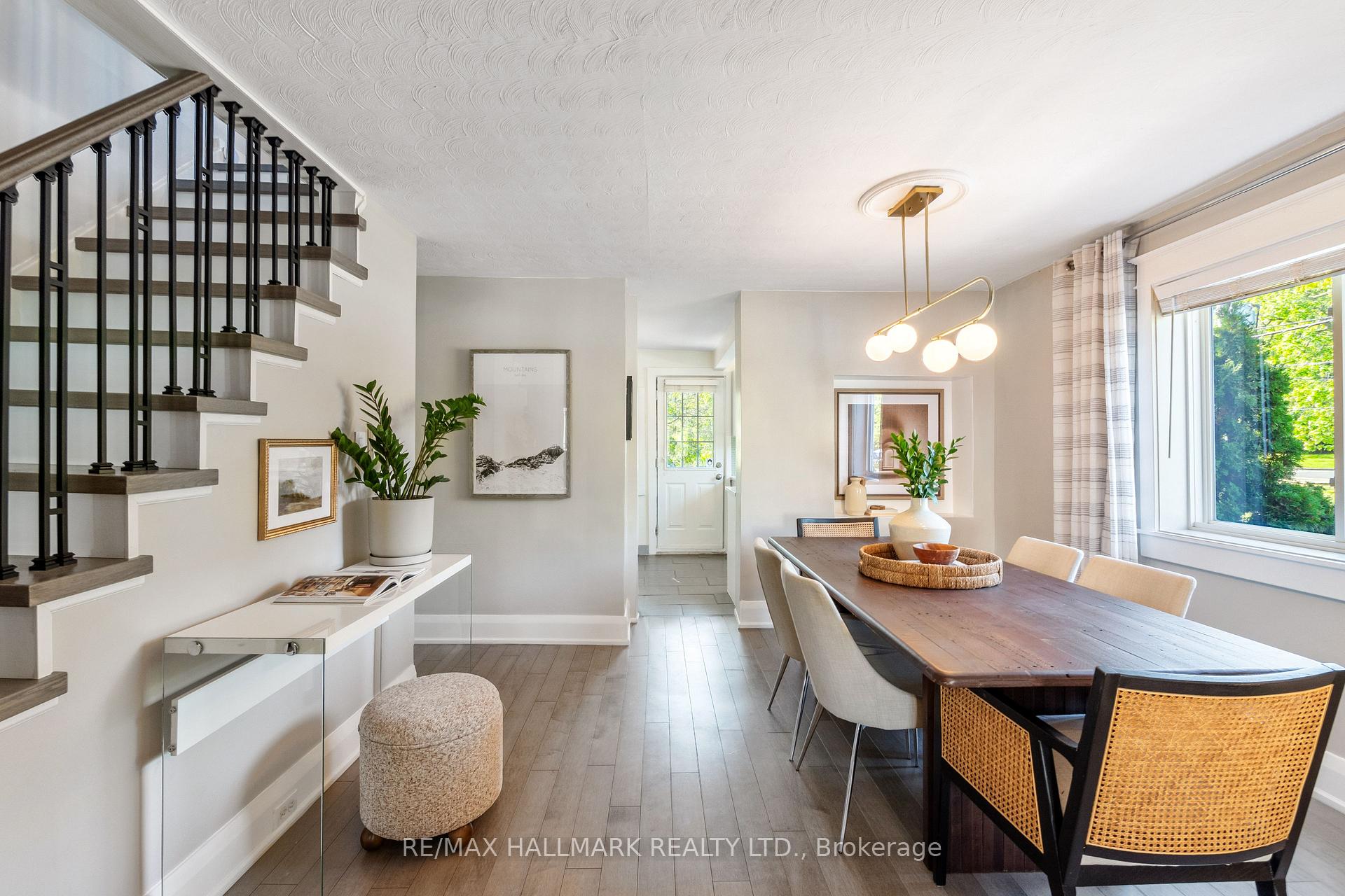 Photo 10 of 1 Heyworth Crescent, Toronto, East End-Danforth — HOMEH